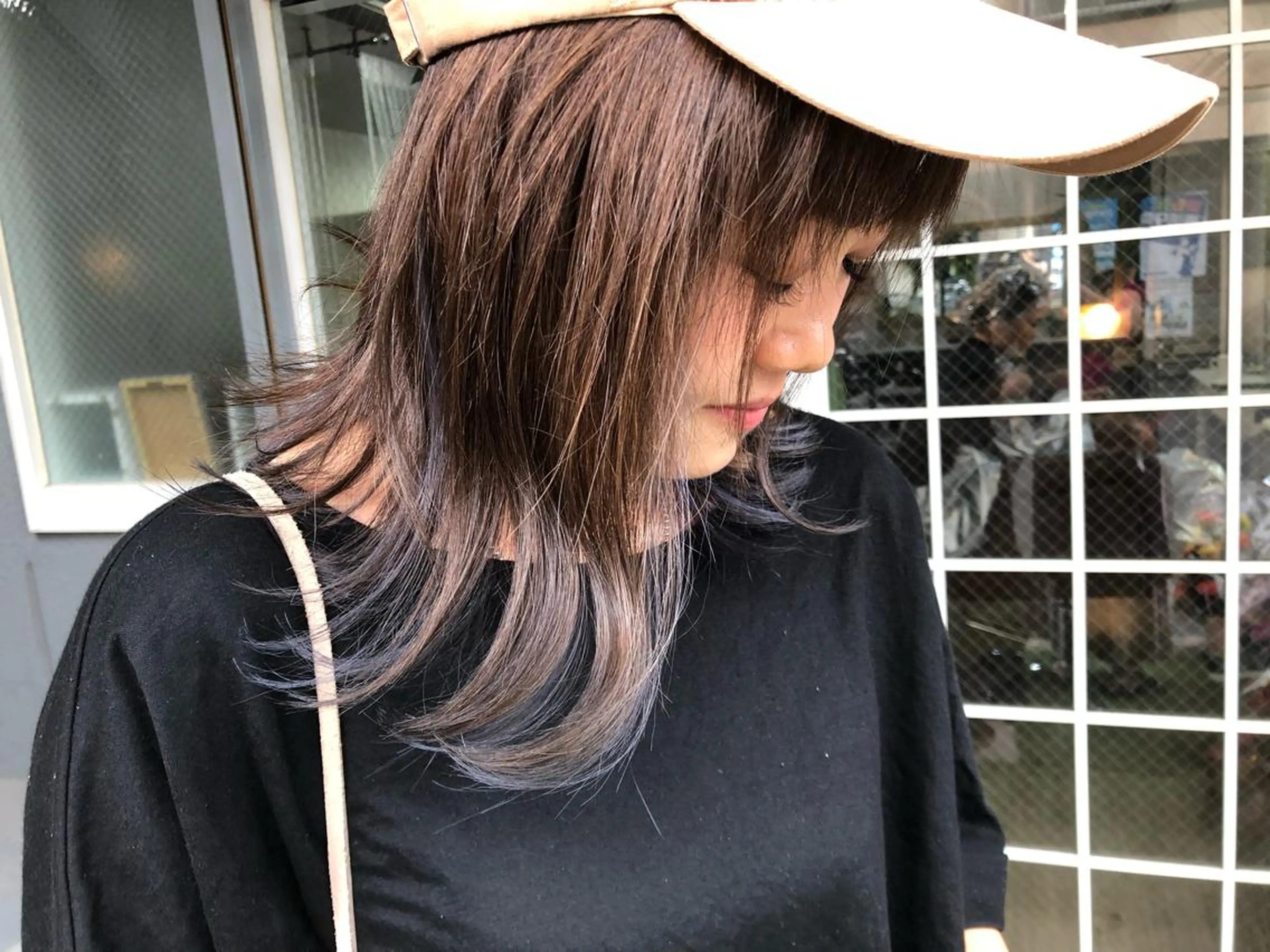 セミロング ヘアカラー トリートメント 🐆アンドウ チカコ🦓のヘアスタイル