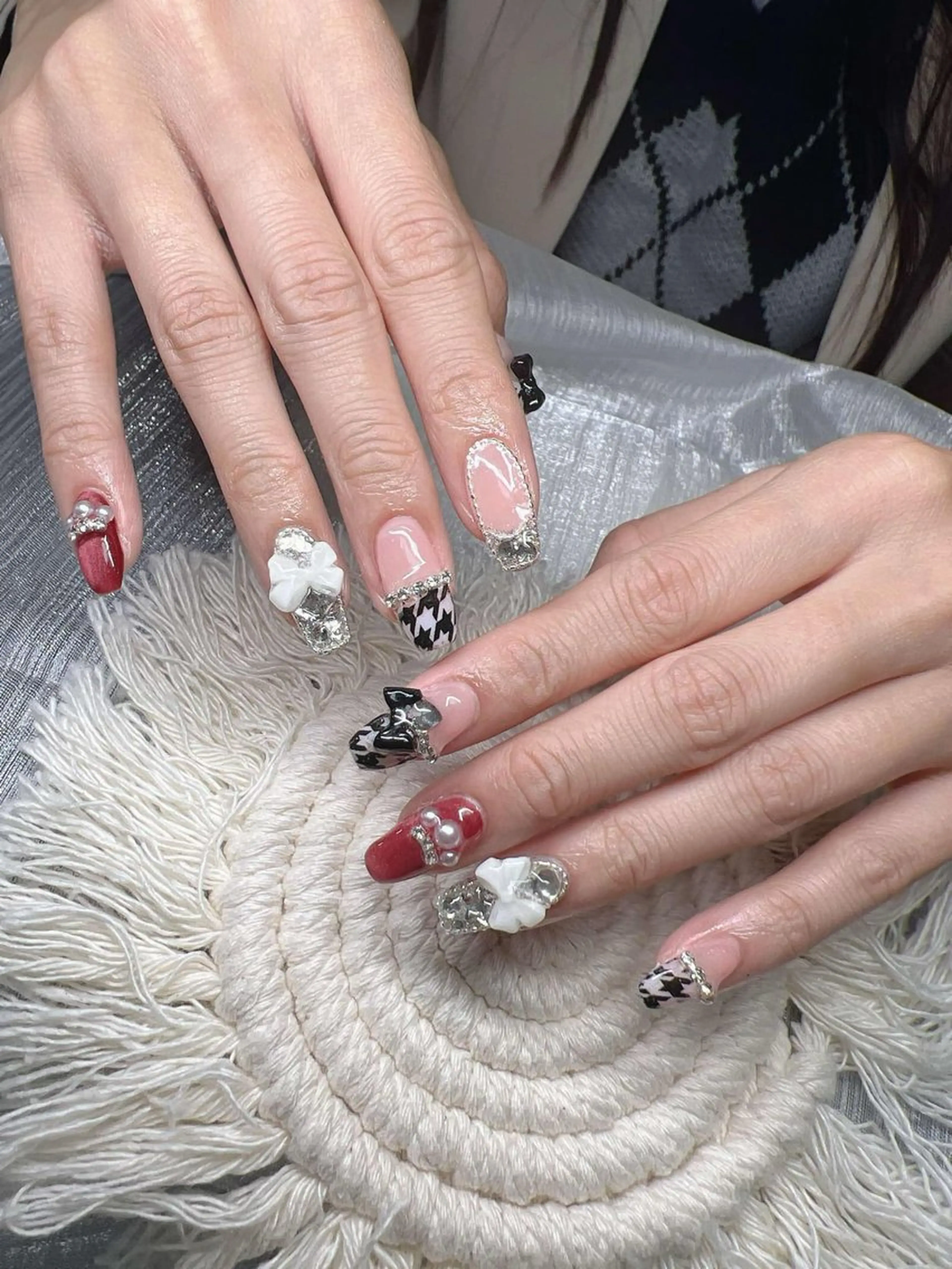 ネイル オーロラネイル チークネイル 長さ出し フットネイル フレンチネイル Lee Nails チップ長さだし専門店のネイルデザイン