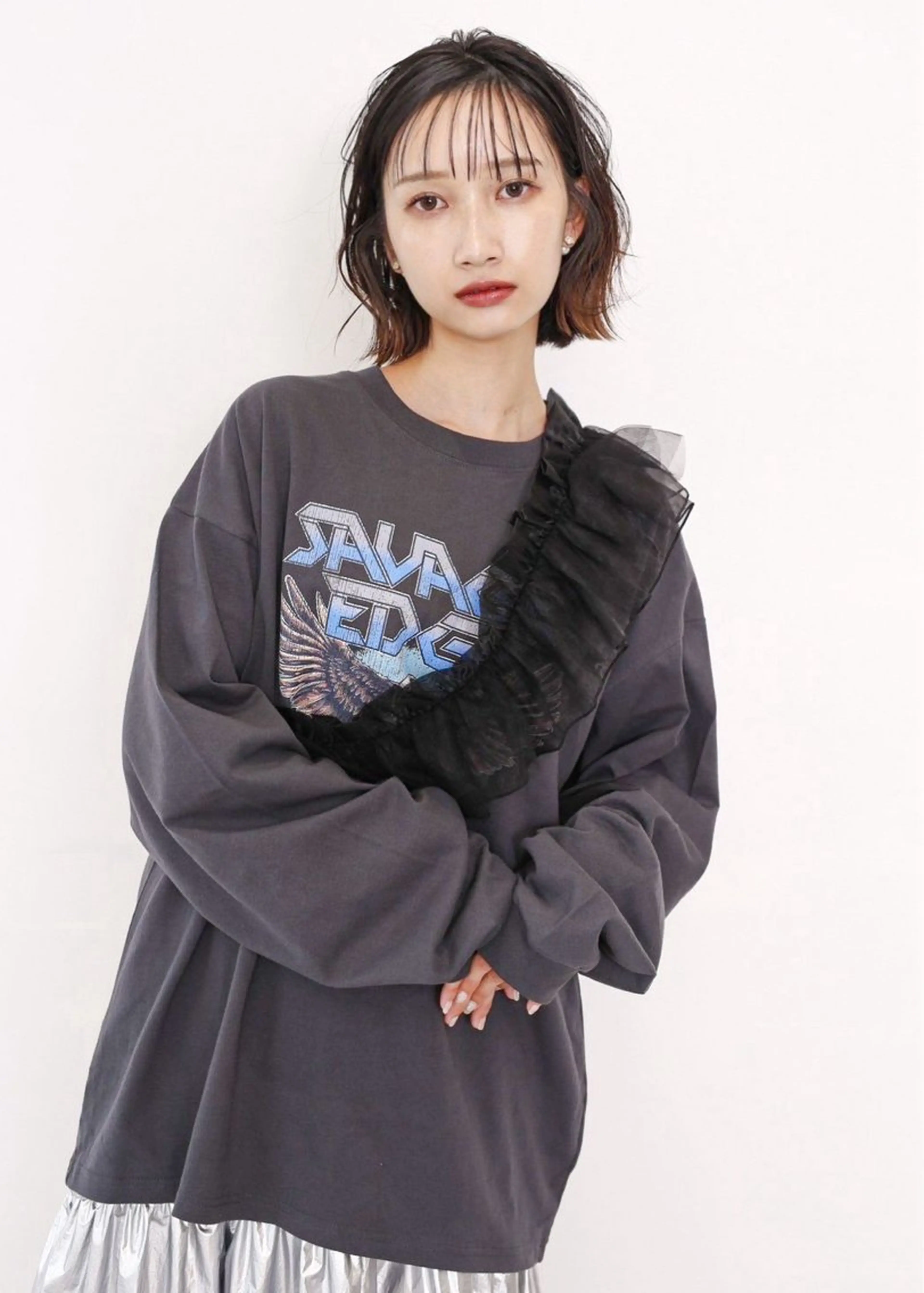 ミディアム カラー 鈴木 美紅のヘアスタイル