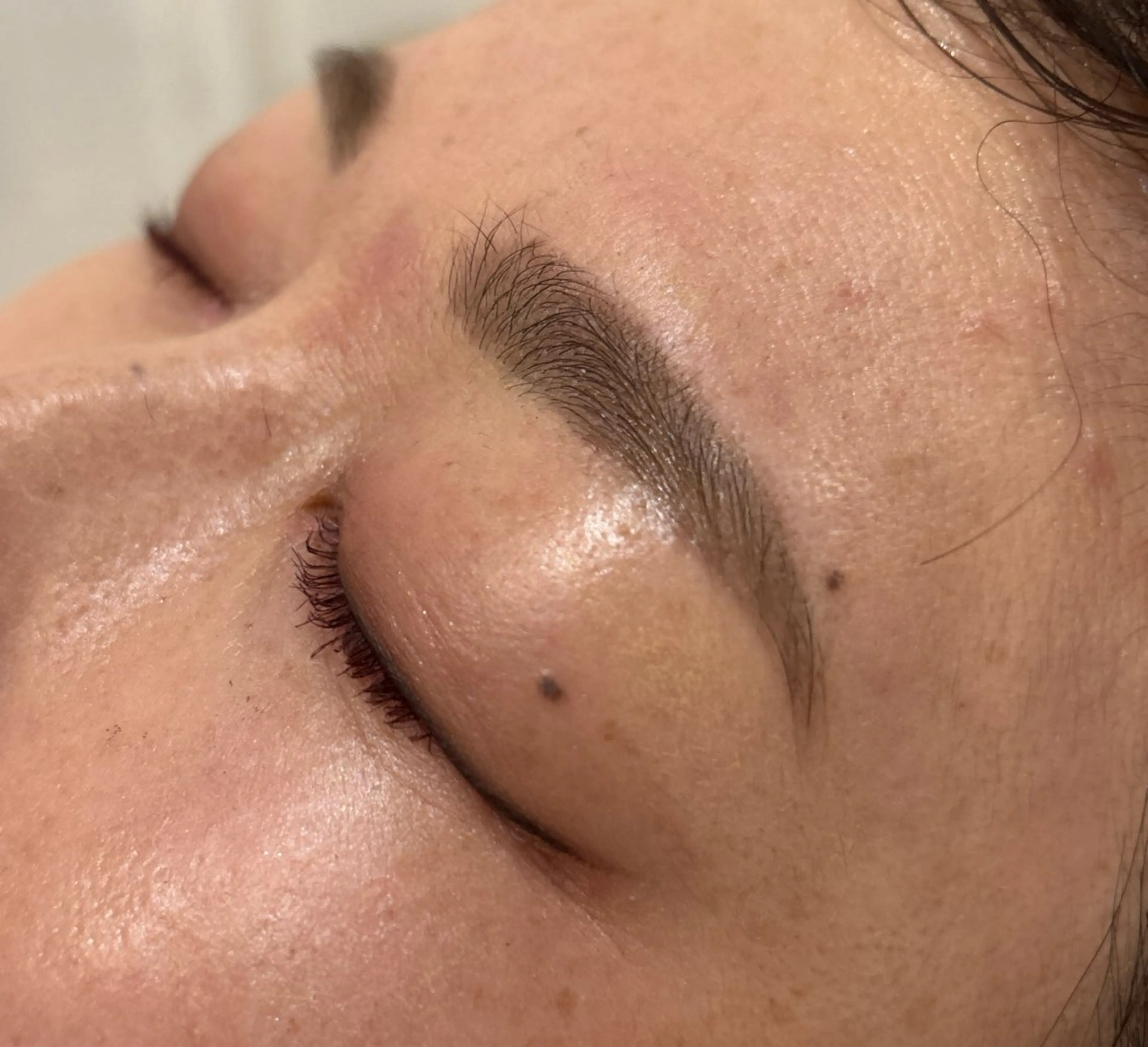 アイブロウ en_ Nanamiのマツエク・マツパデザイン