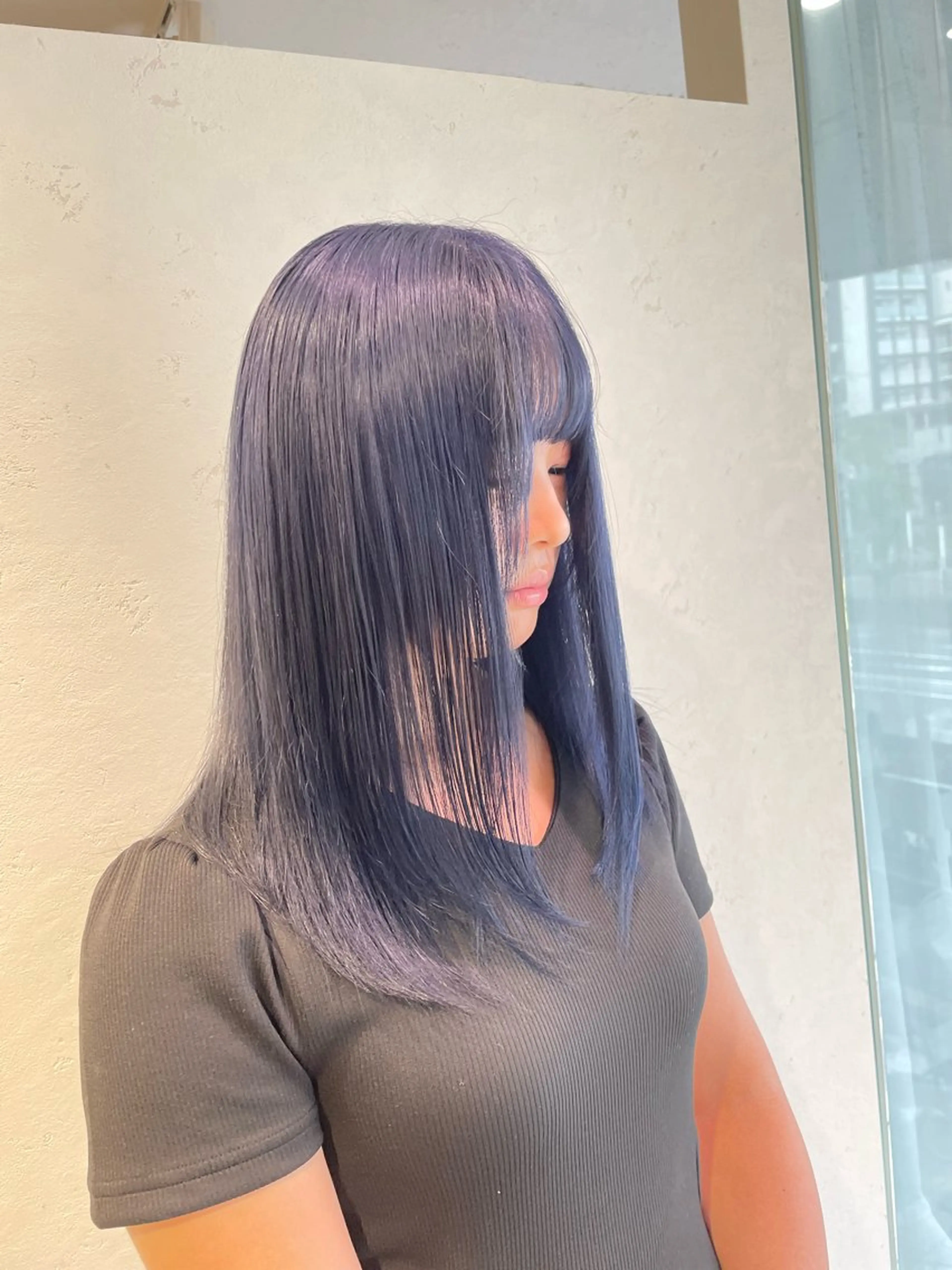 ミディアム 前田 菜奈子のヘアスタイル