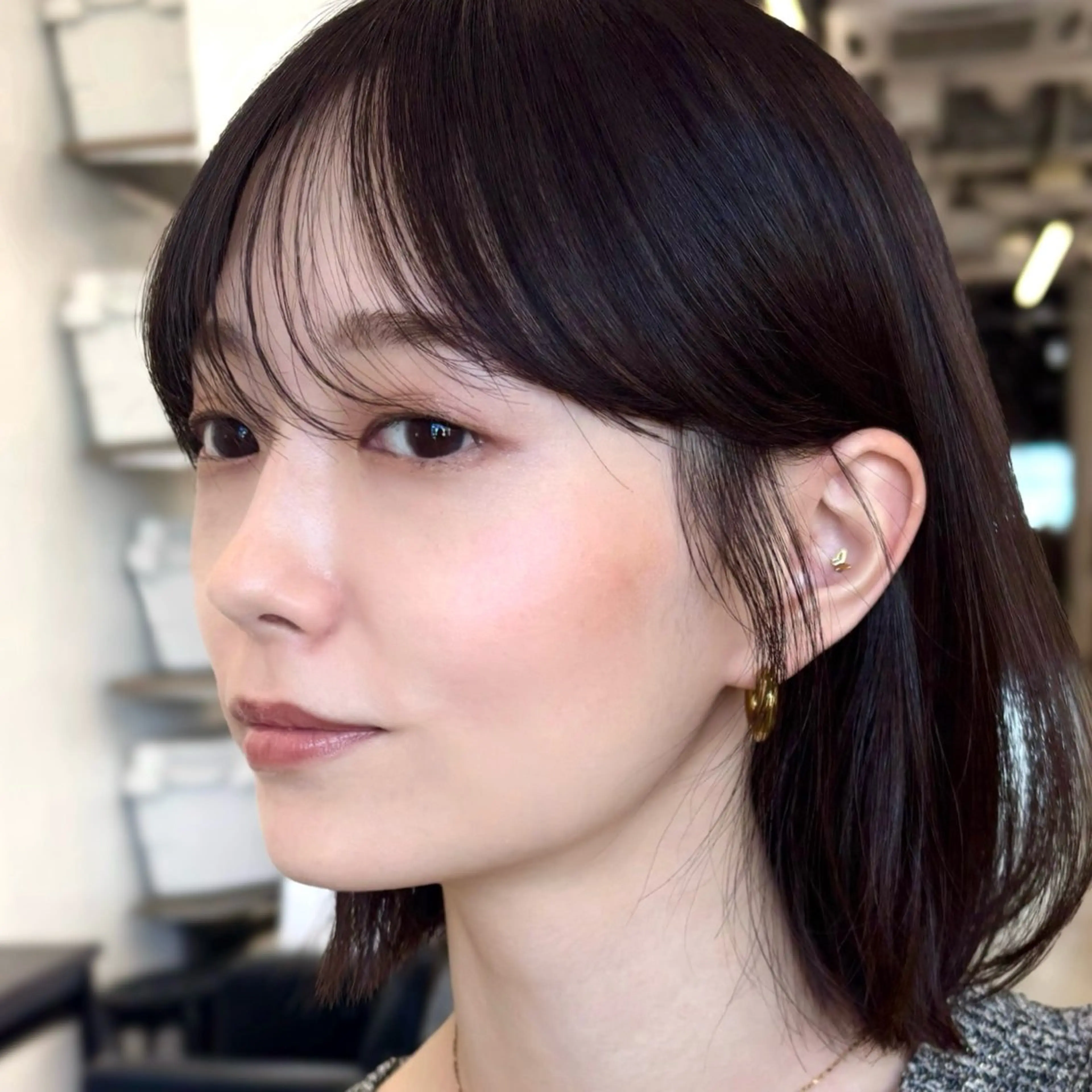 【🌈人気No.2🌈】似合わせ顔まわりカット✂️➕透明感カラー🩵➕ 髪質改善トリートメント🫧の写真