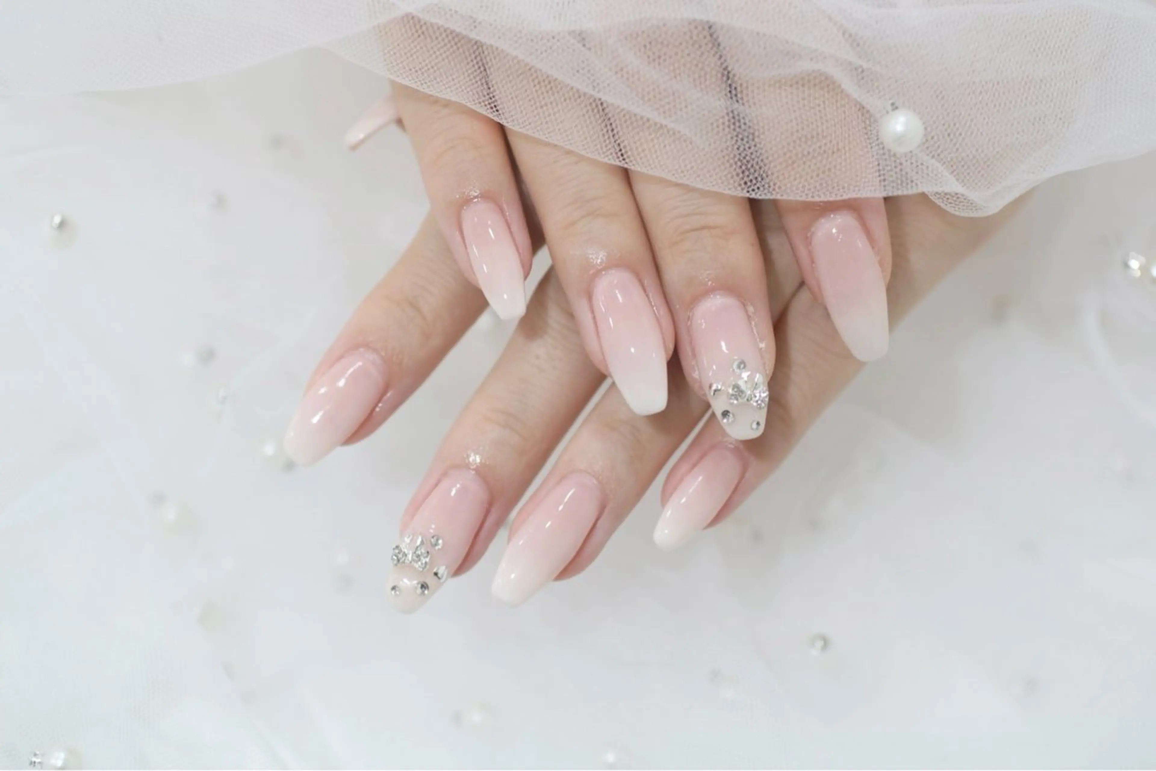 ネイル Leonie オオイのネイルデザイン