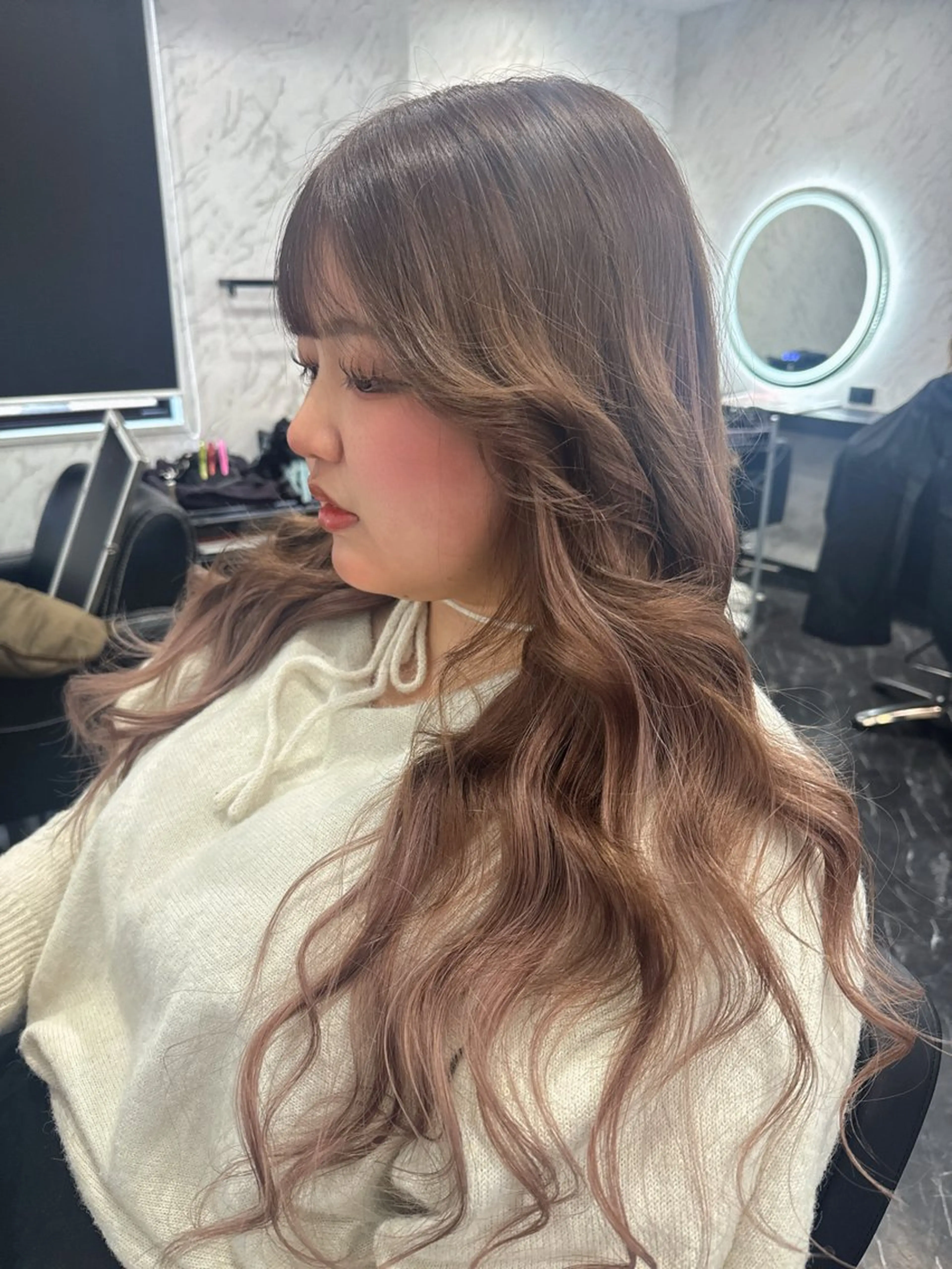 ロング LOHAS Kanaのヘアスタイル