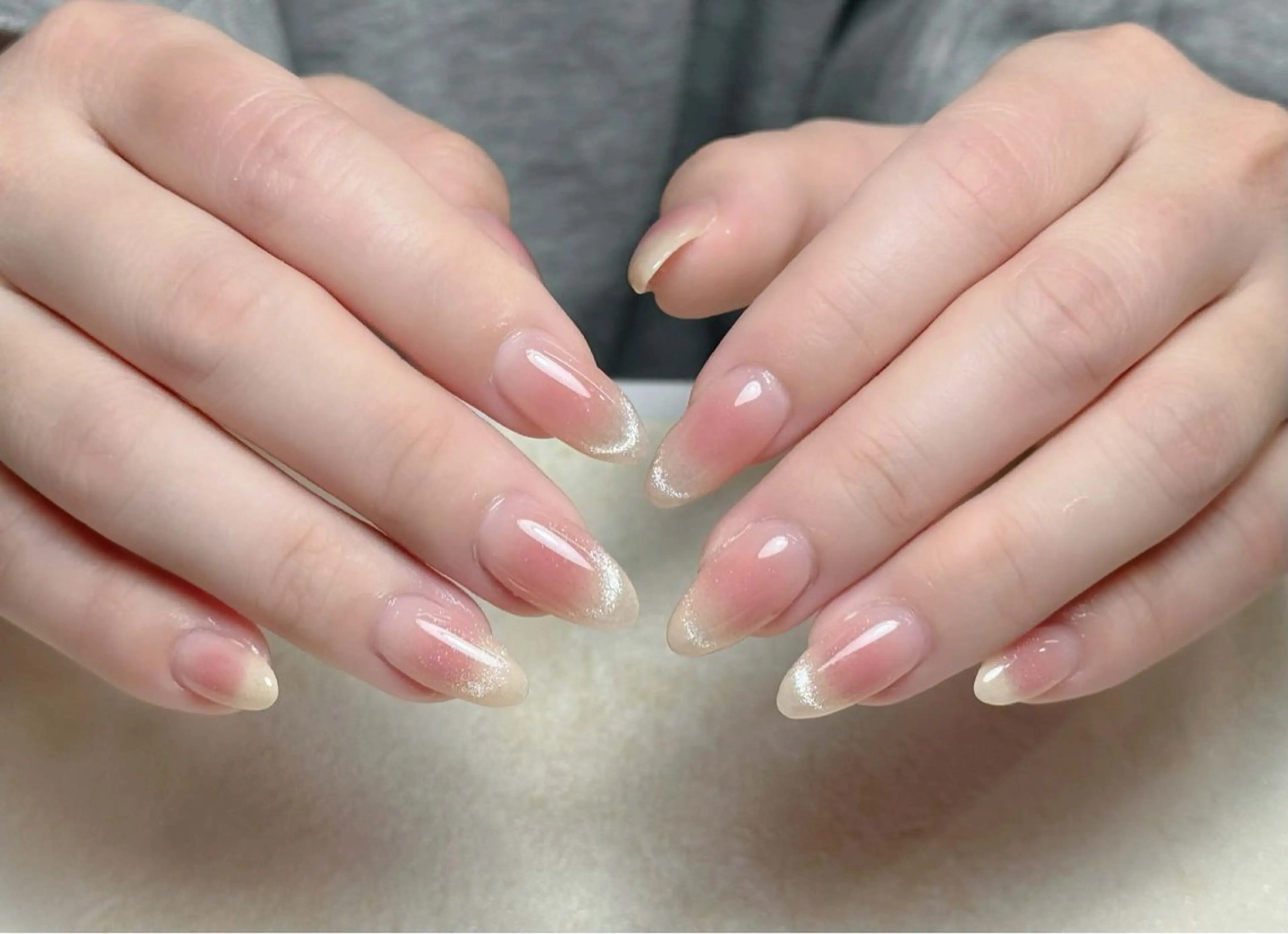 ネイル アートネイル 長さ出し フレンチネイル ジェルネイル ガーリー ハンドネイル 中野駅から2分 MEO NAILのネイルデザイン