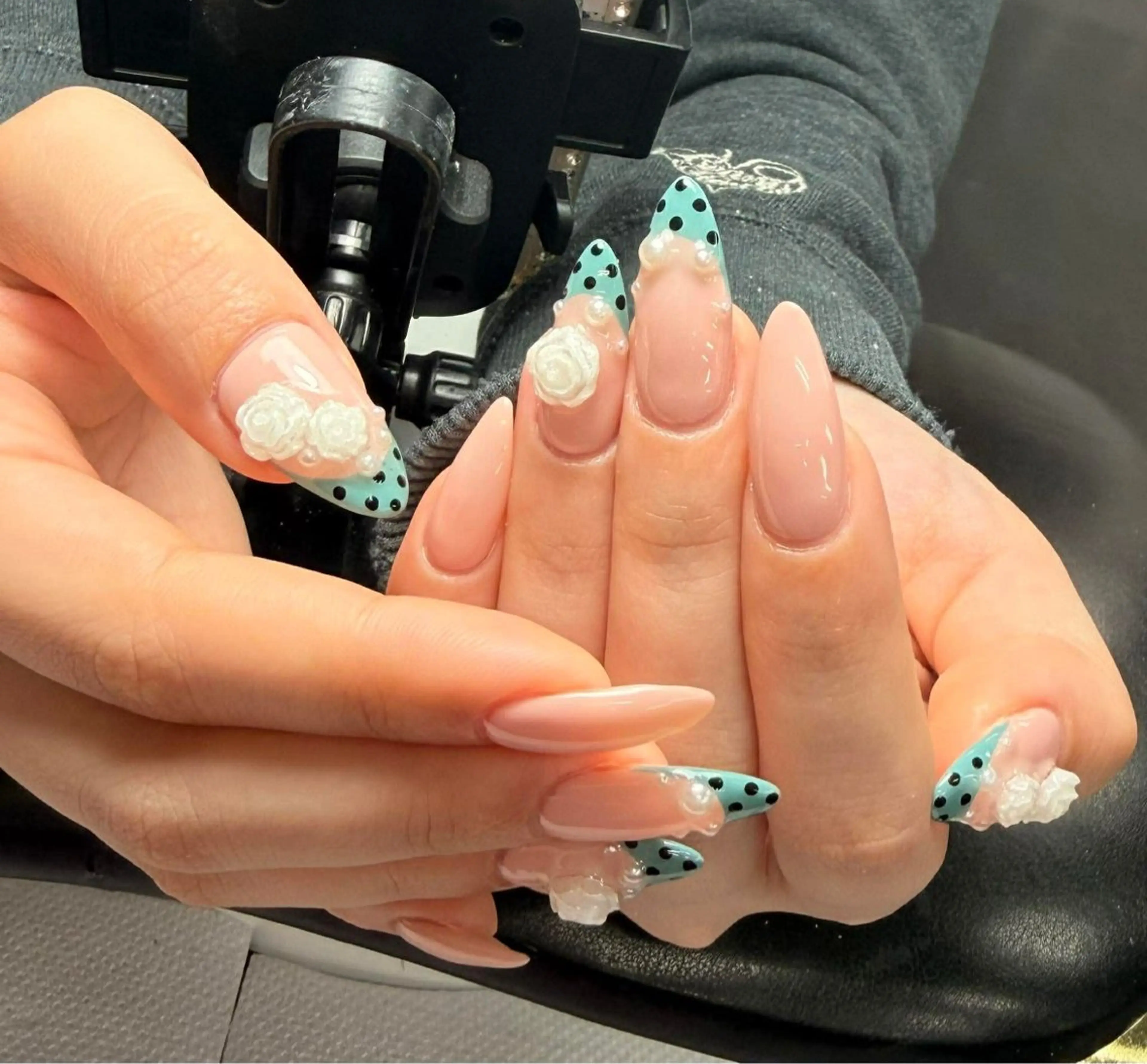 ネイル ハンドネイル Tini ANA.CHUOのネイルデザイン