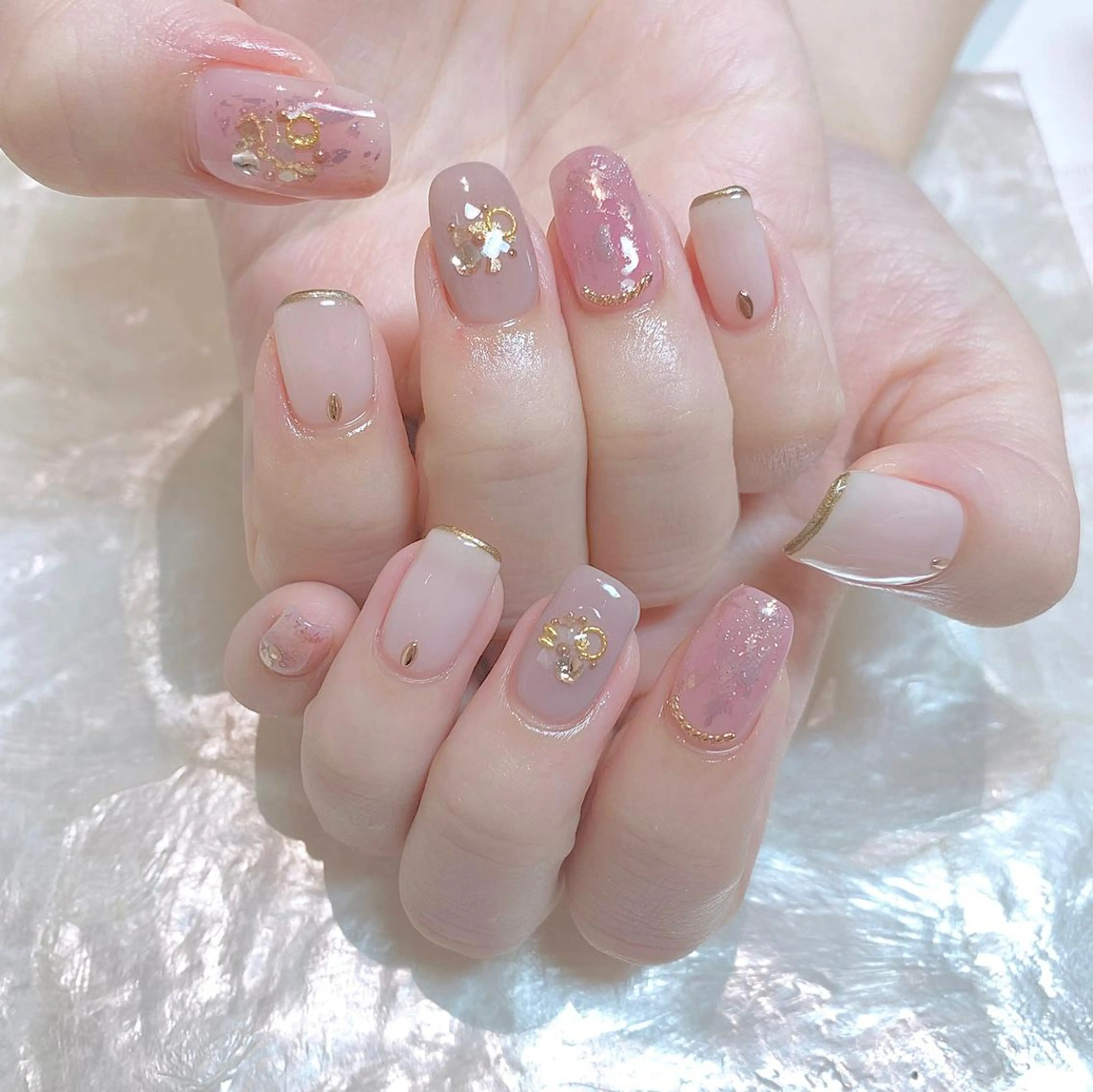 ネイル ハンドネイル Kanon 🤍のネイルデザイン