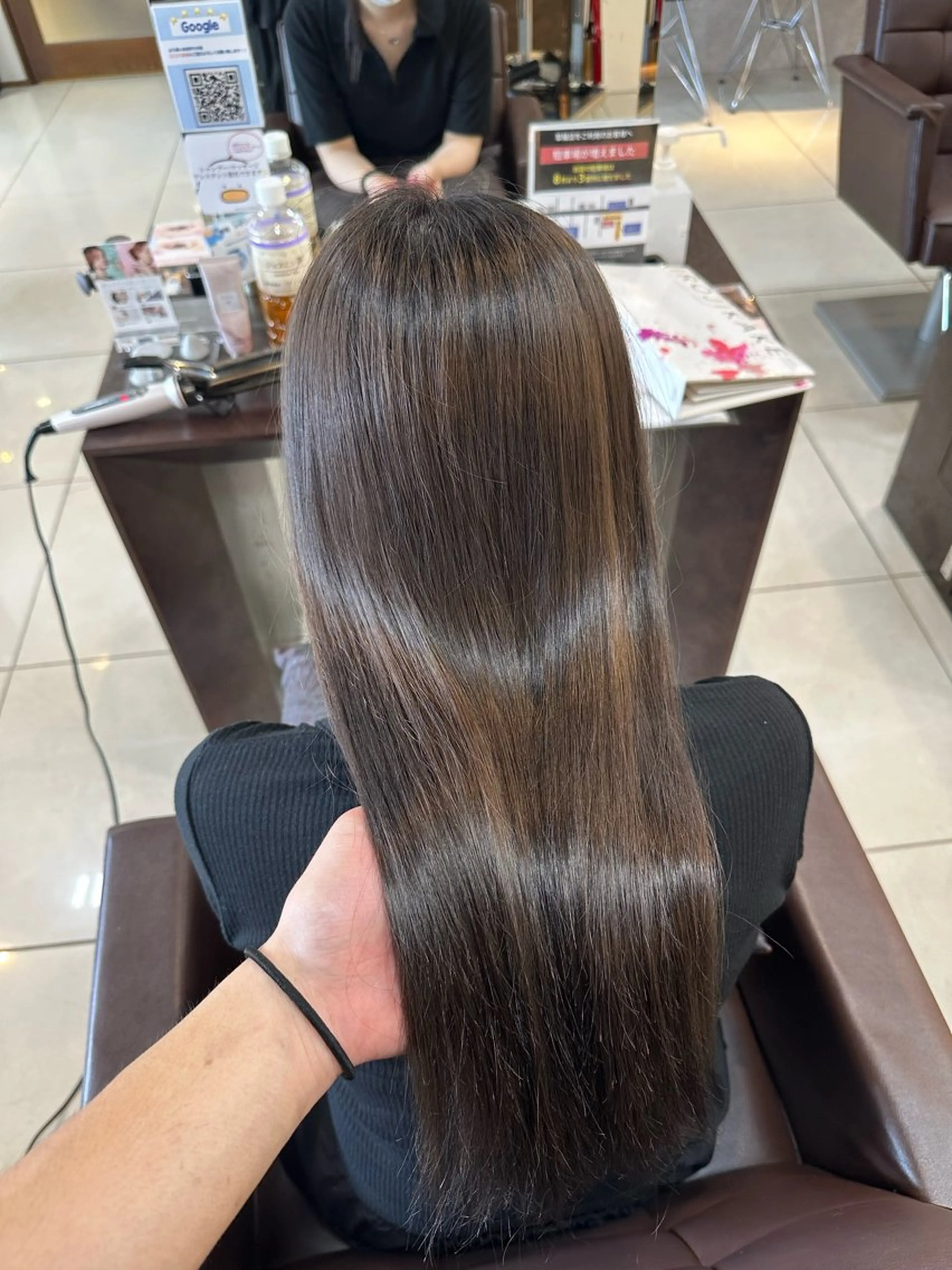 ロング カラー 海外風センターパート 健人のヘアスタイル