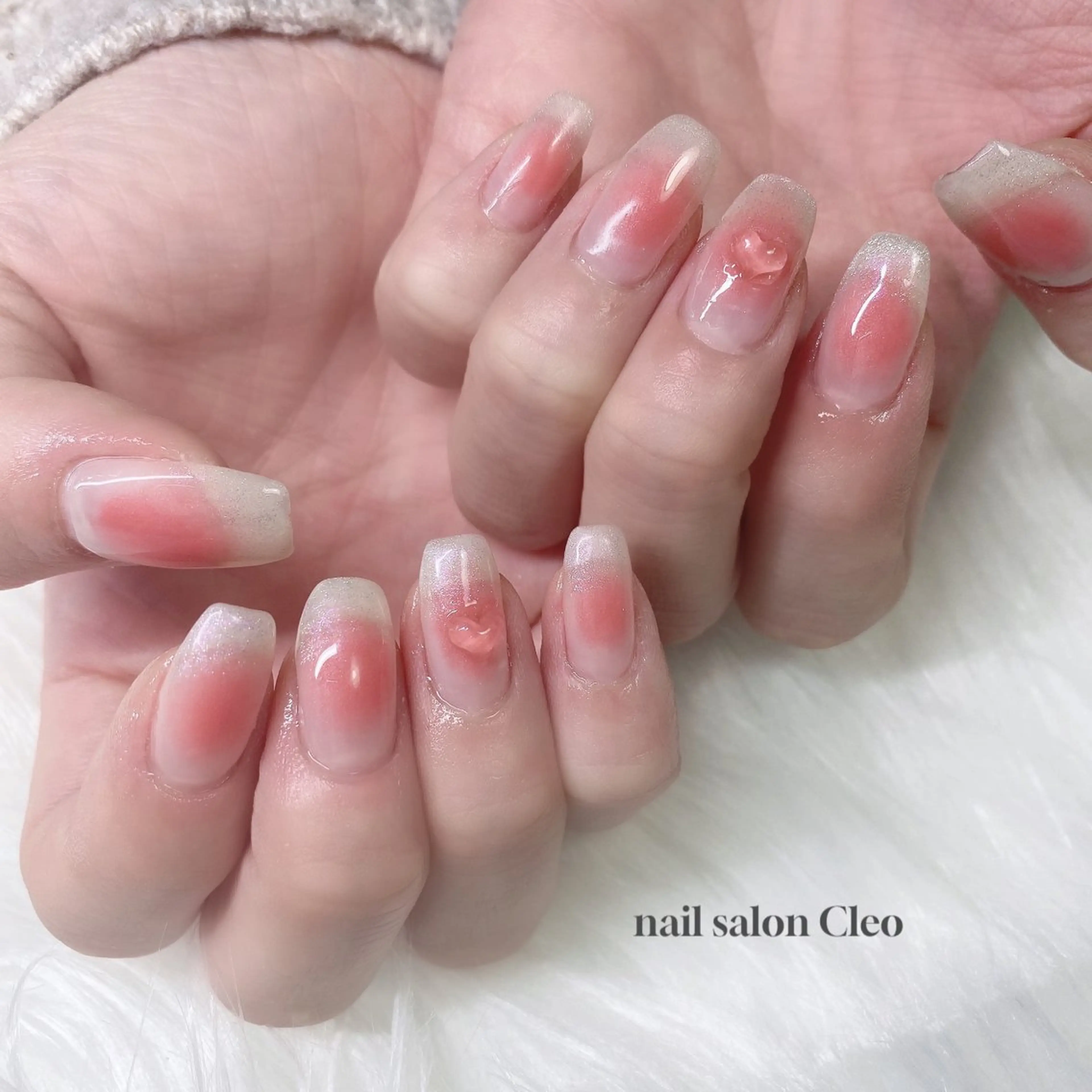 ネイル チークネイル グラデーション ハート マグネットネイル Cleo クレオのネイルデザイン