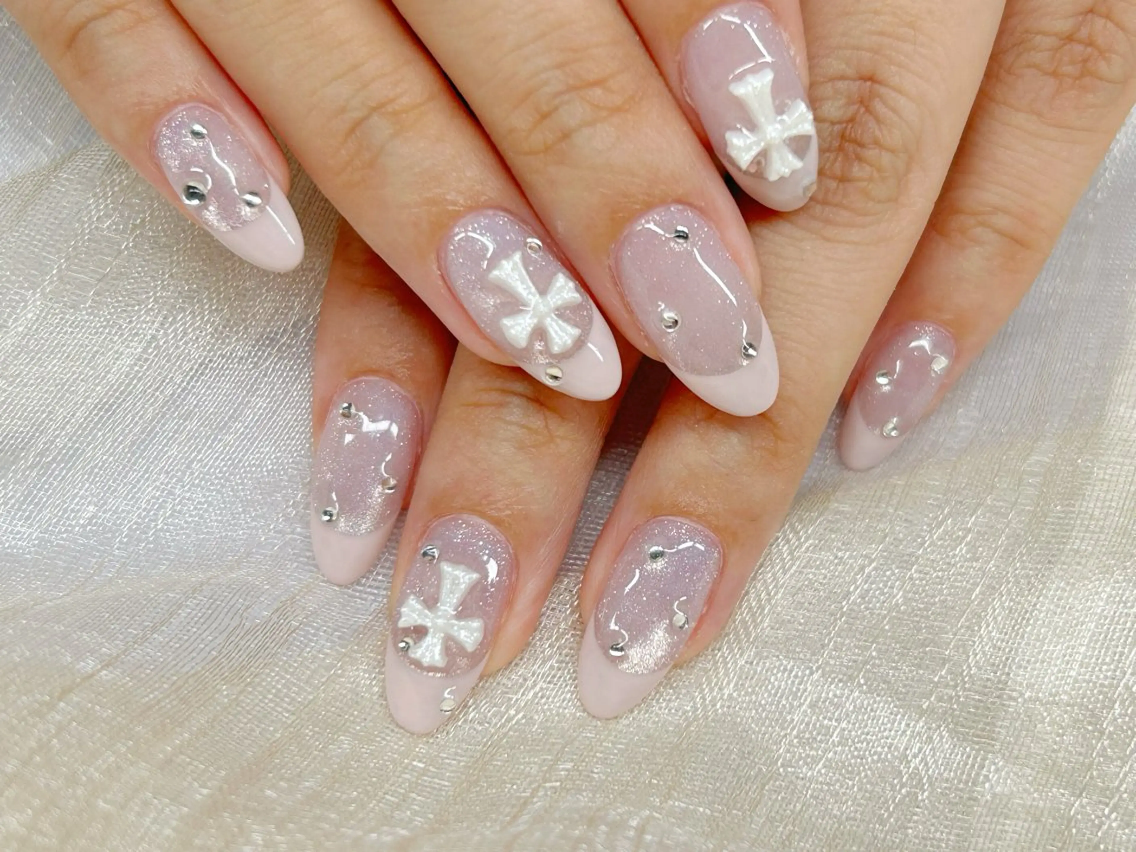 ネイル アートネイル チークネイル 成人式 入学式 長さ出し ハンドネイル Lino Nailのネイルデザイン