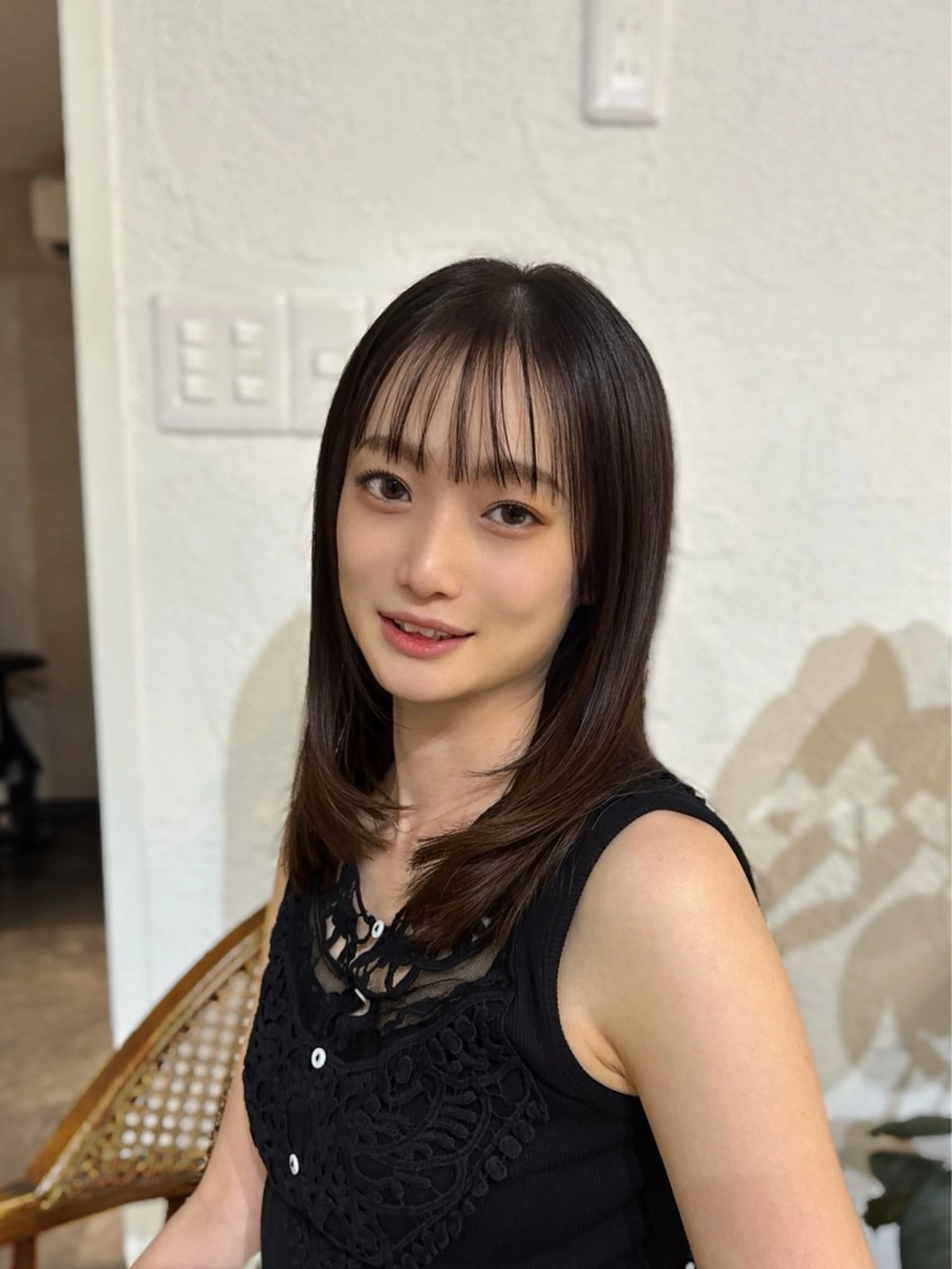 ミディアム カット トリートメント 髪質改善✨艶髪✨ レイヤーカット 田畑のヘアスタイル