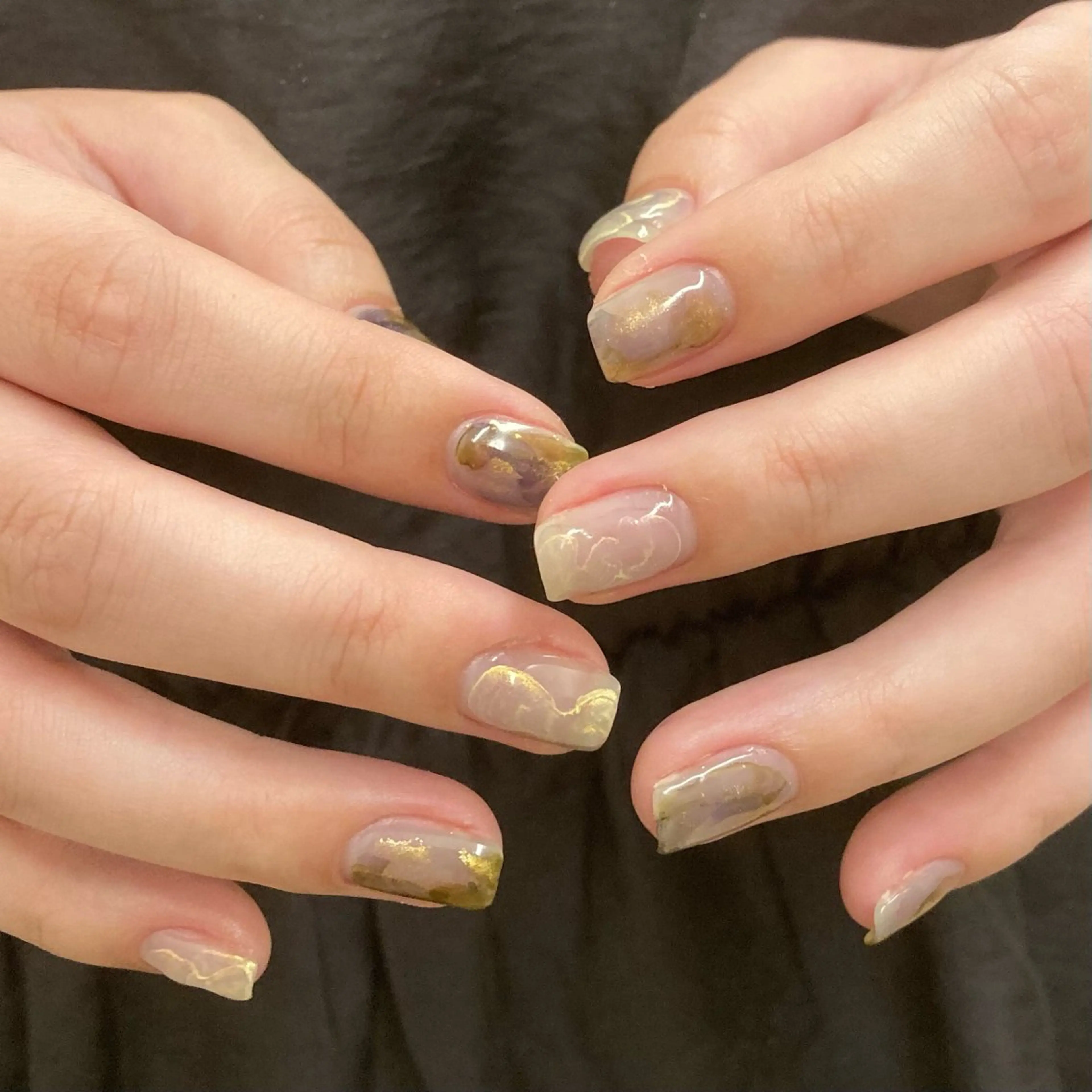 ネイル 𓂃toi. 儚げnuanceのネイルデザイン