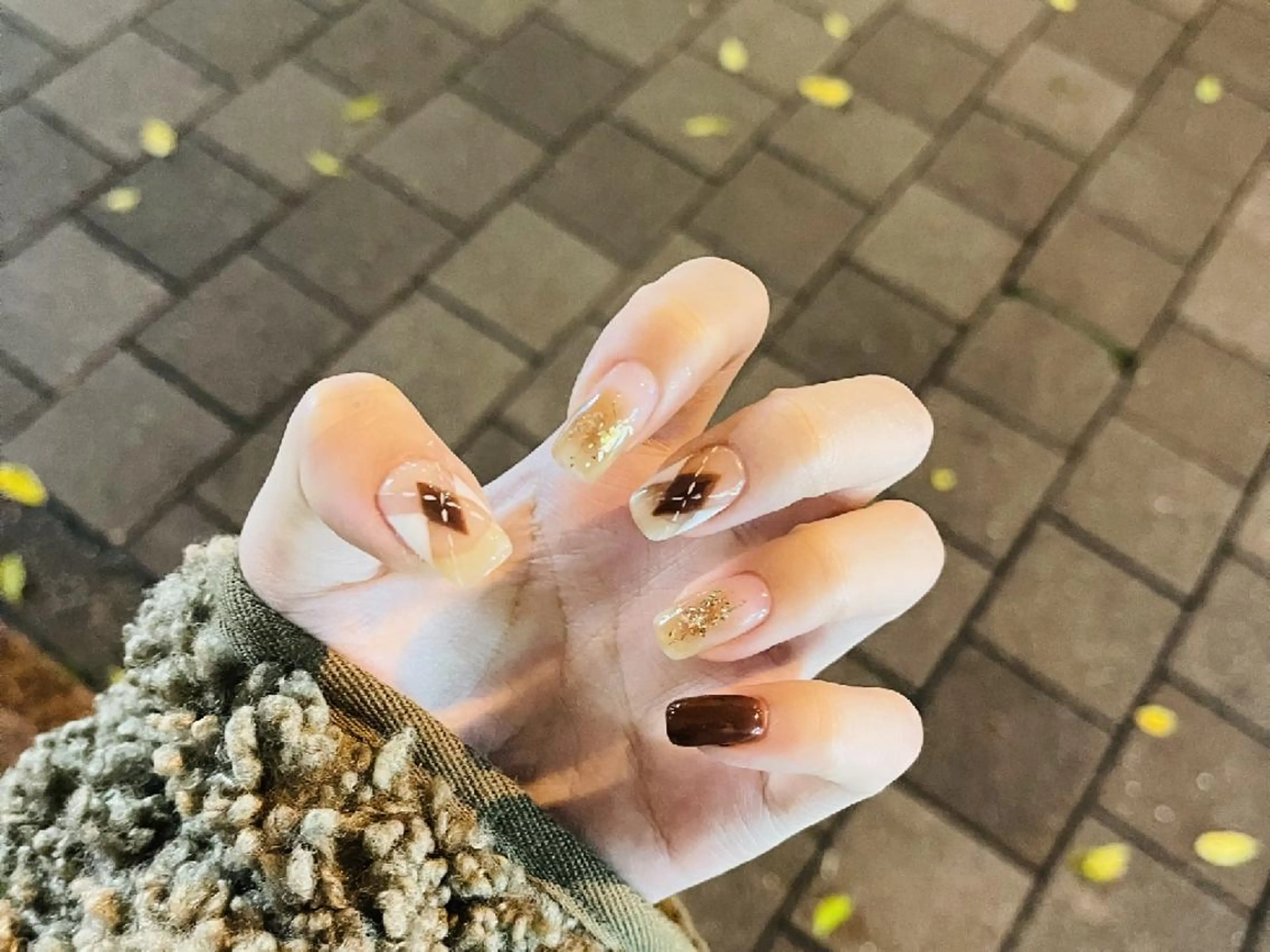 ネイル ハンドネイル 横浜市中区曙町 E·U·Bネイルのネイルデザイン