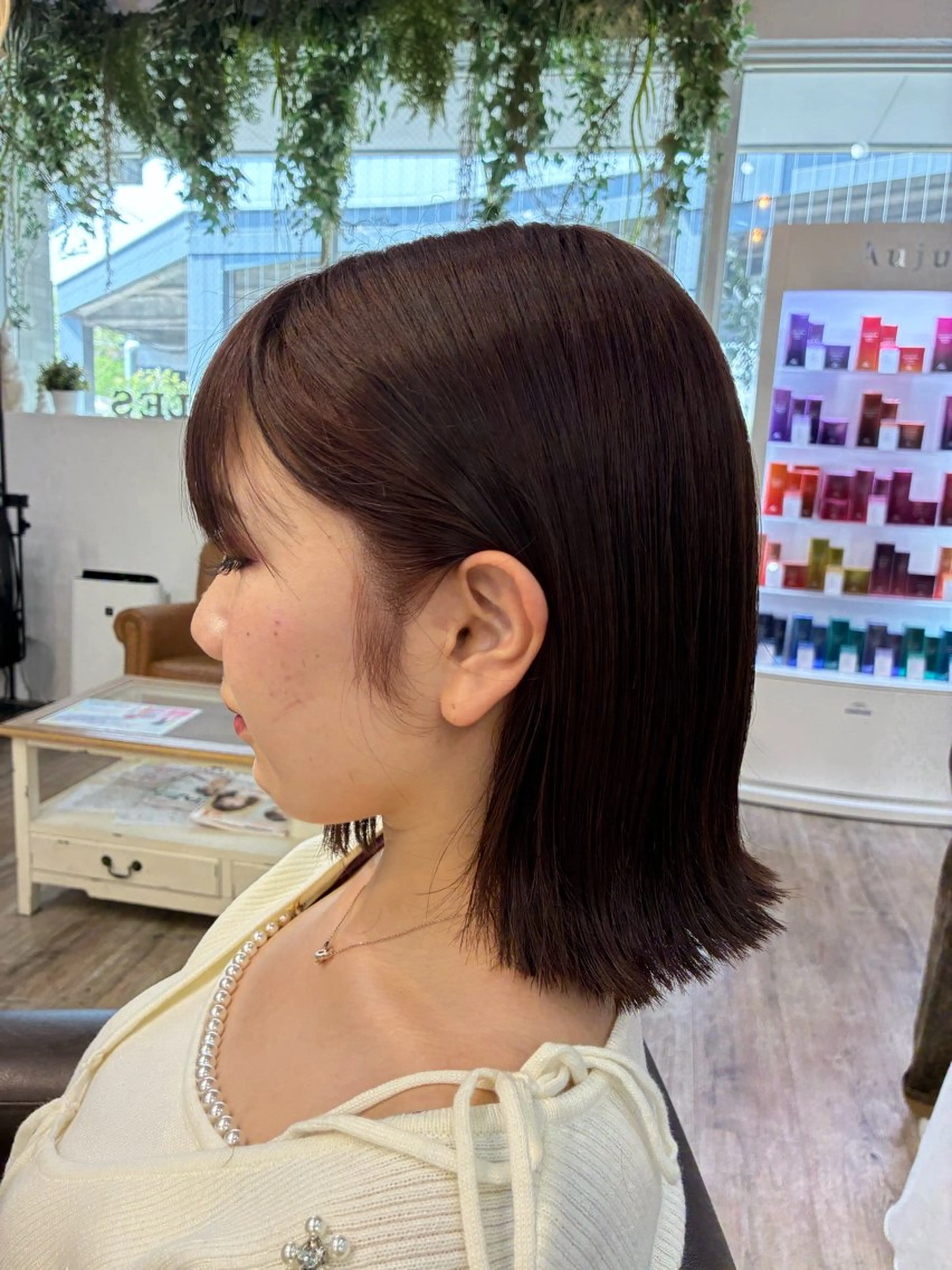 ミディアム カラー イルミナカラー ボブ くびれヘア 髪質改善 トリートメント カット ヘアカラー トリートメント Ai   縮毛矯正/ ショートボブ/パーマのヘアスタイル