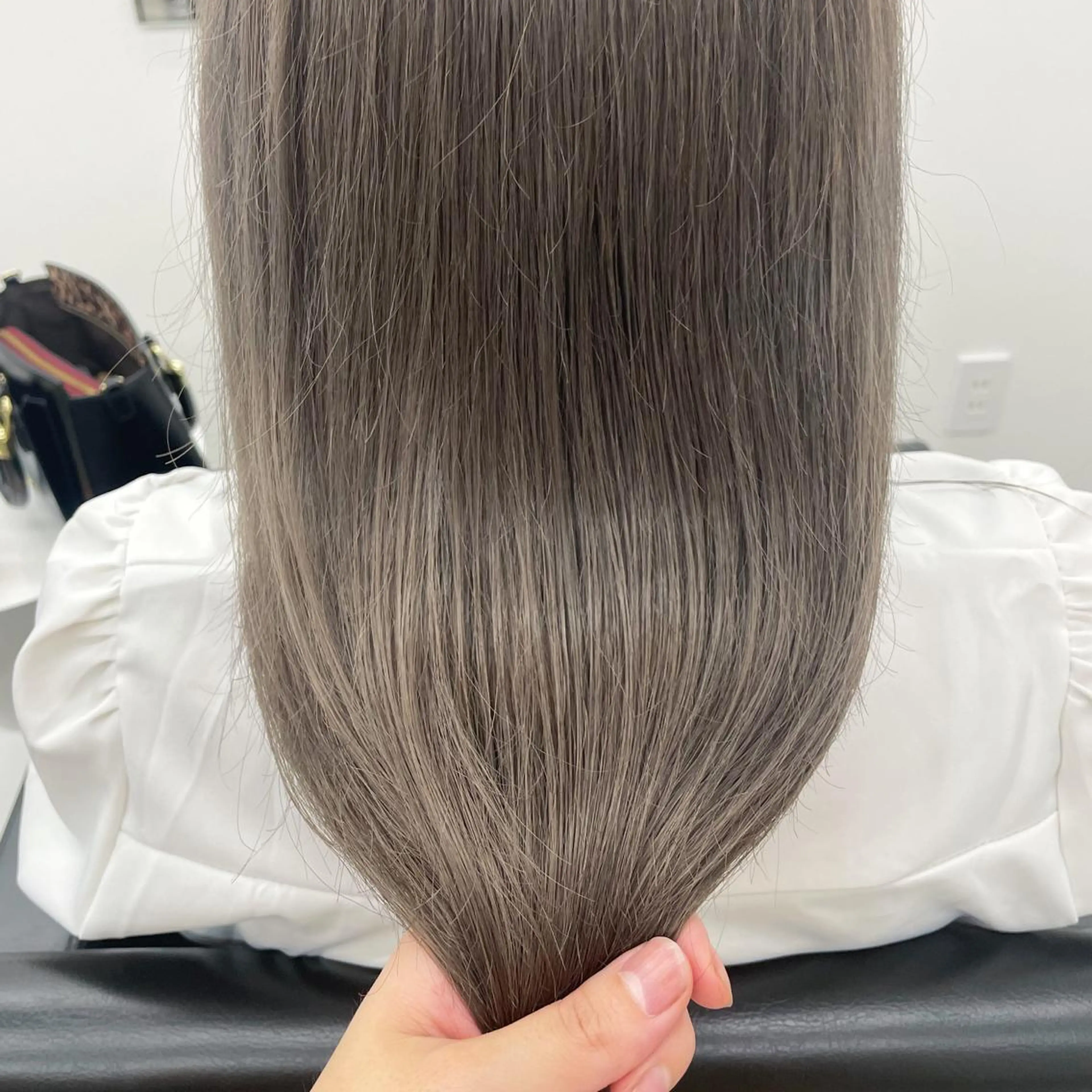 ロング カラー セルフホワイトニング Ines渡辺リエのその他イメージ