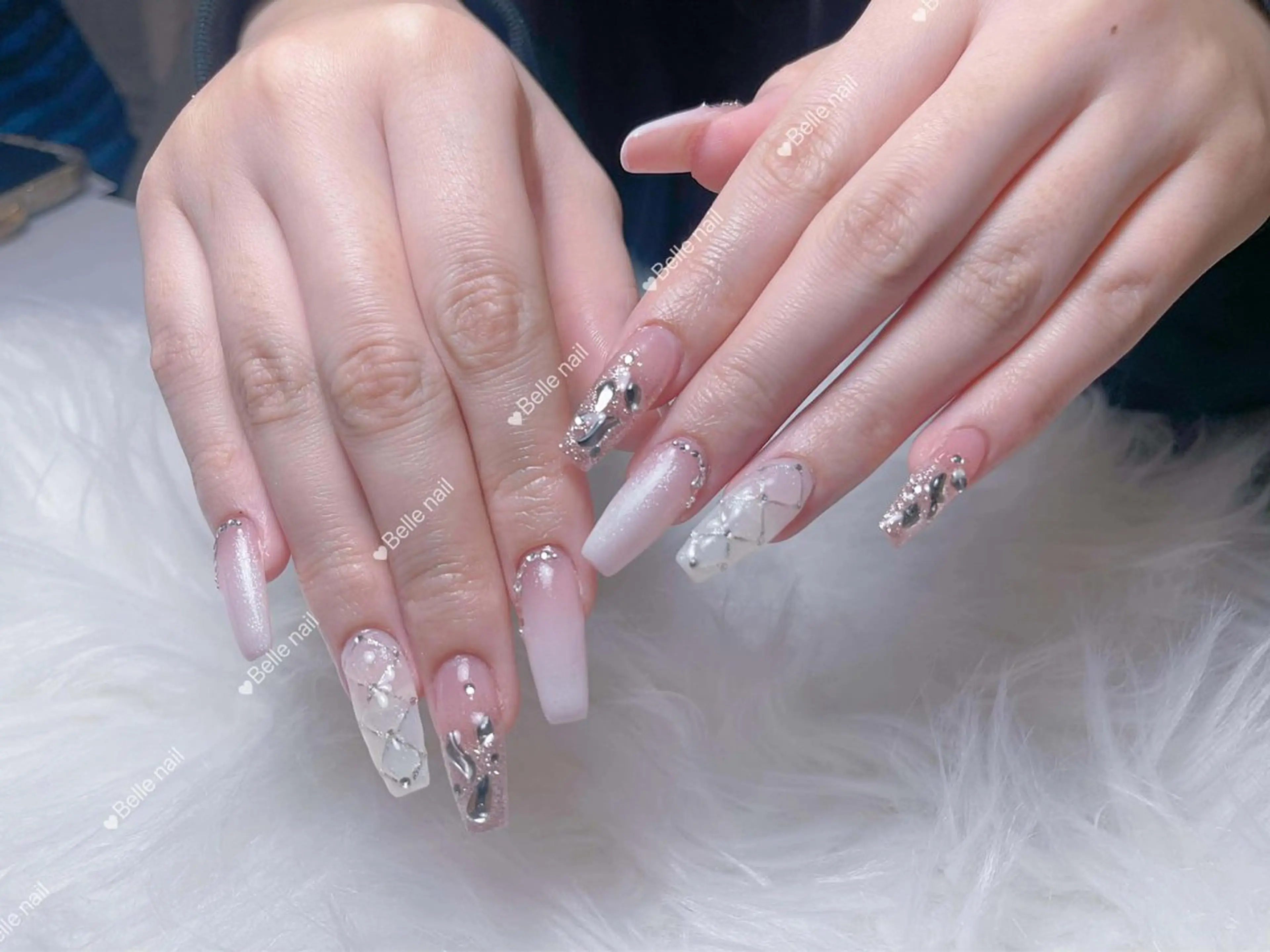 ネイル アートネイル ジェルネイル ニュアンスネイル 夏ネイル ネイルチップ アンアンBelle Nail 池袋のネイルデザイン