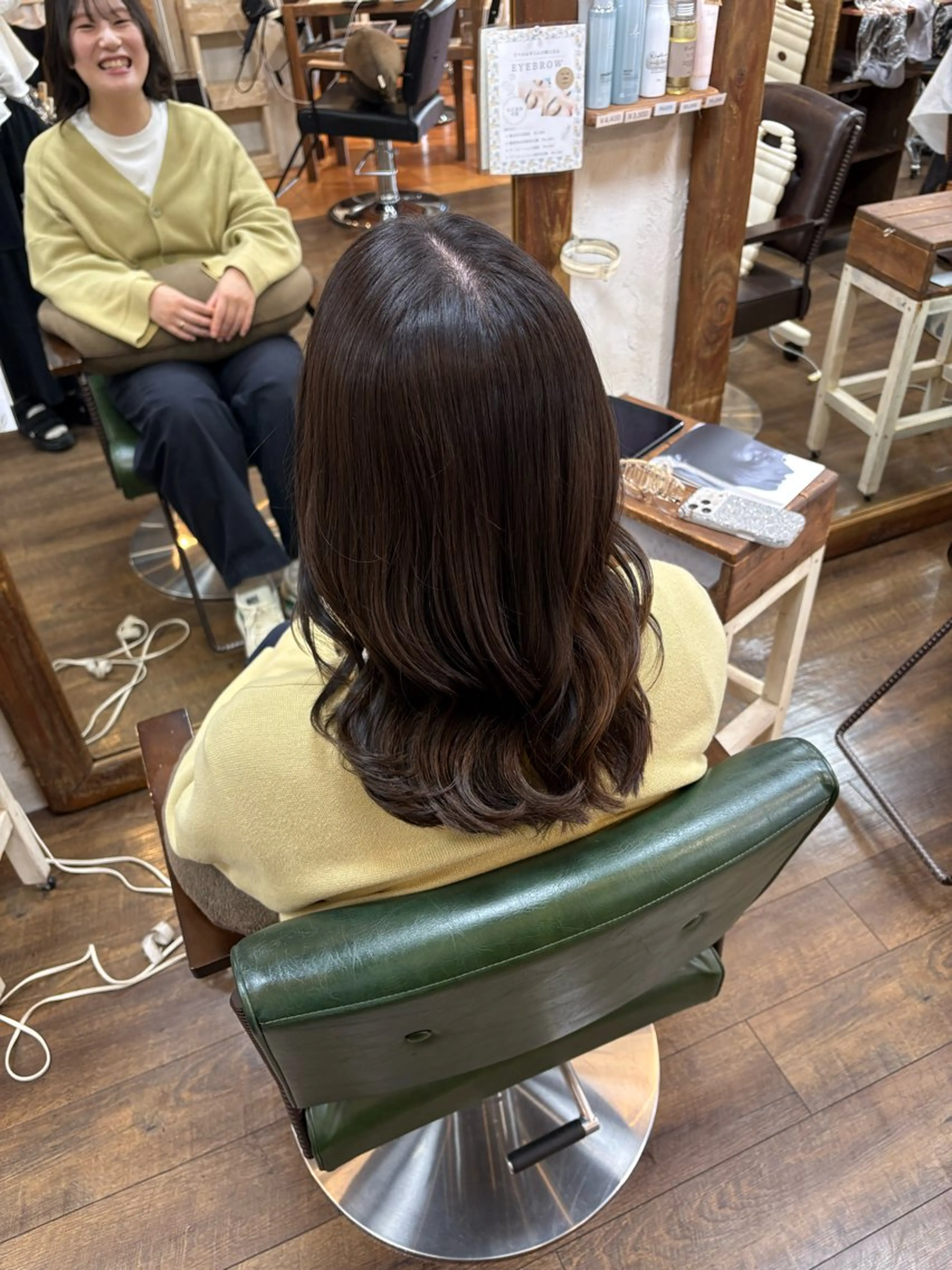 セミロング カラー ブラウンカラー オリーブブラウン カット ヘアカラー 元山 透明感艶カラー 🌻レイヤーカットのヘアスタイル
