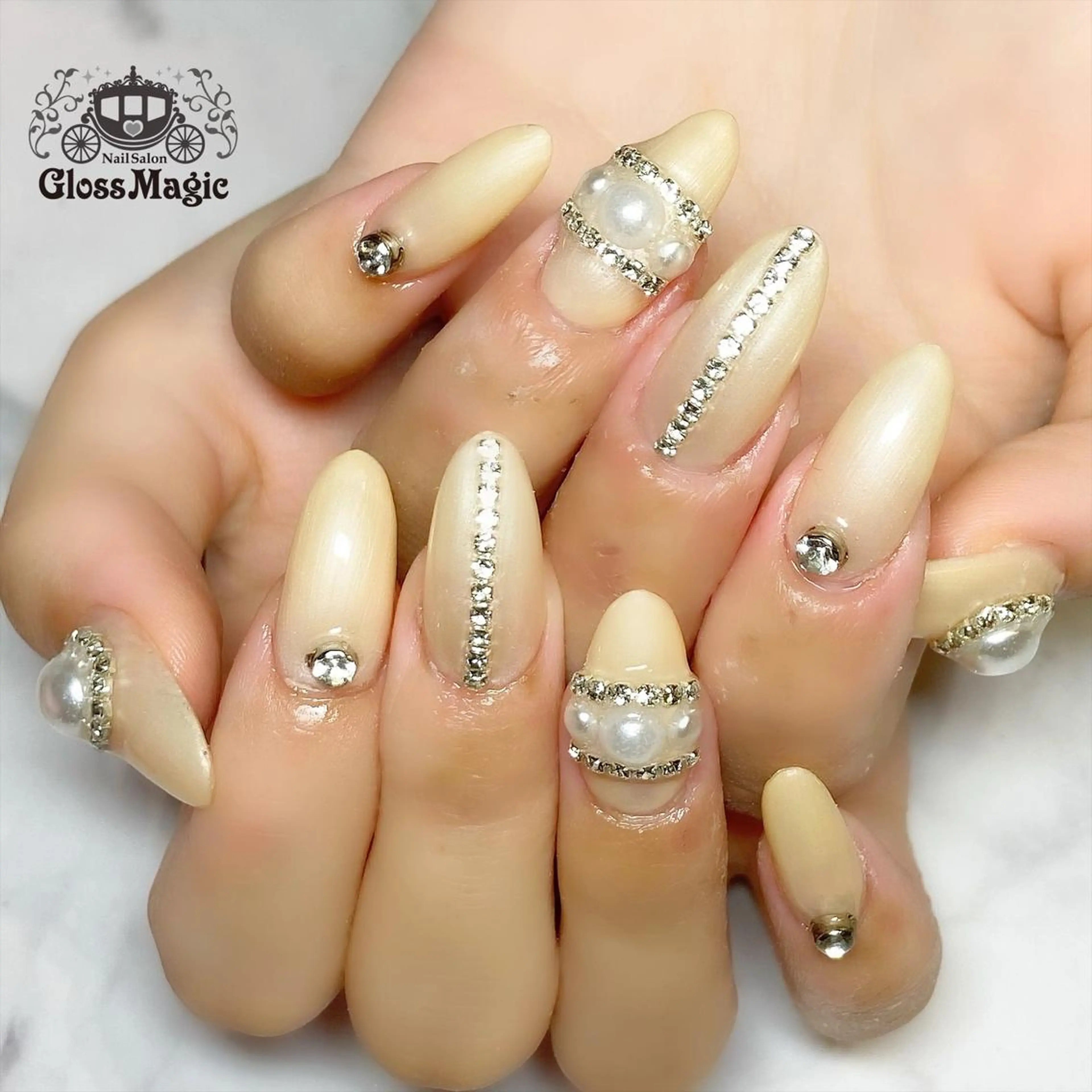 ネイル ハンドネイル YUN 💅のネイルデザイン