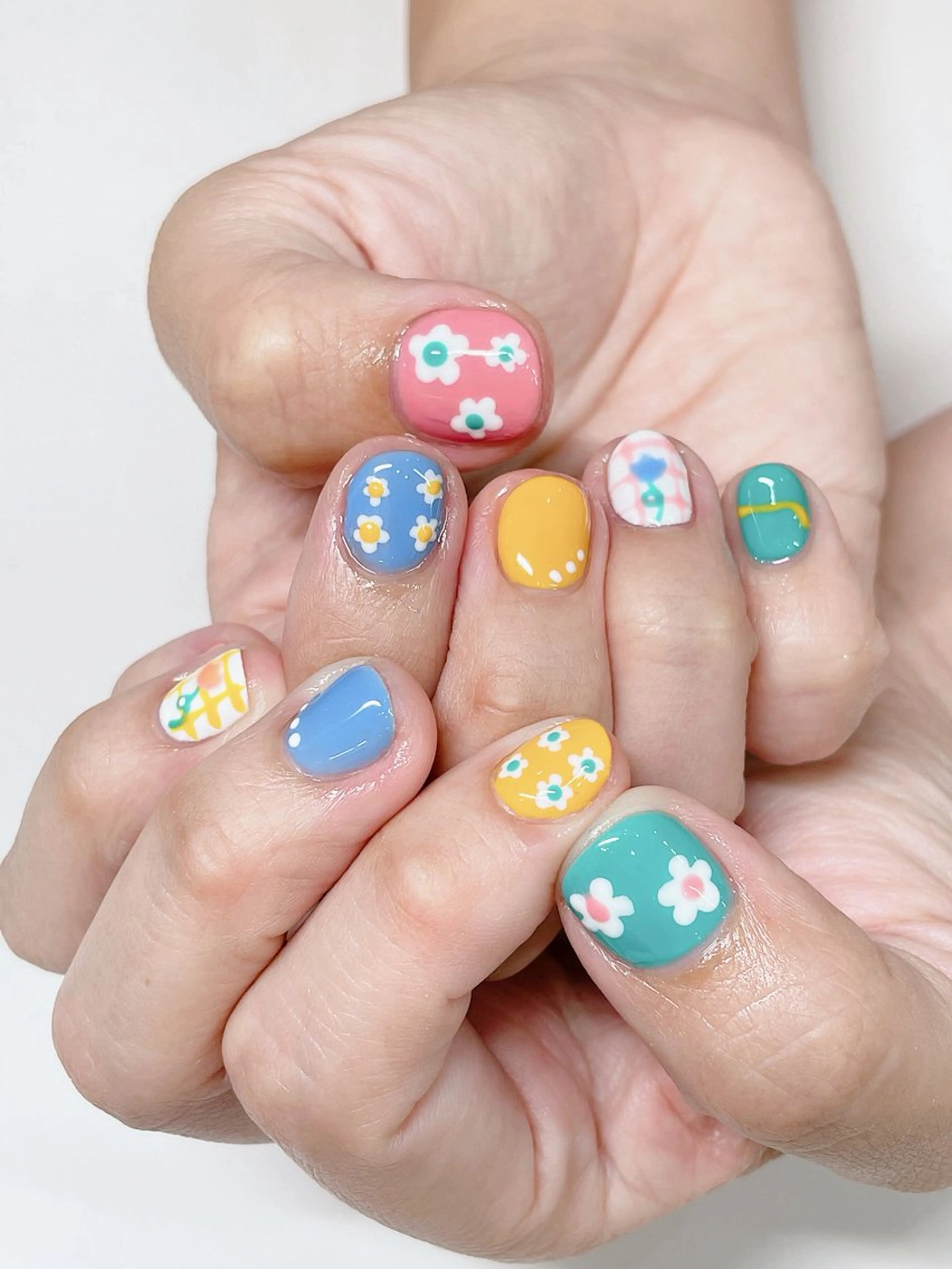 ネイル ハンドネイル フットネイル söpö nail nonのネイルデザイン