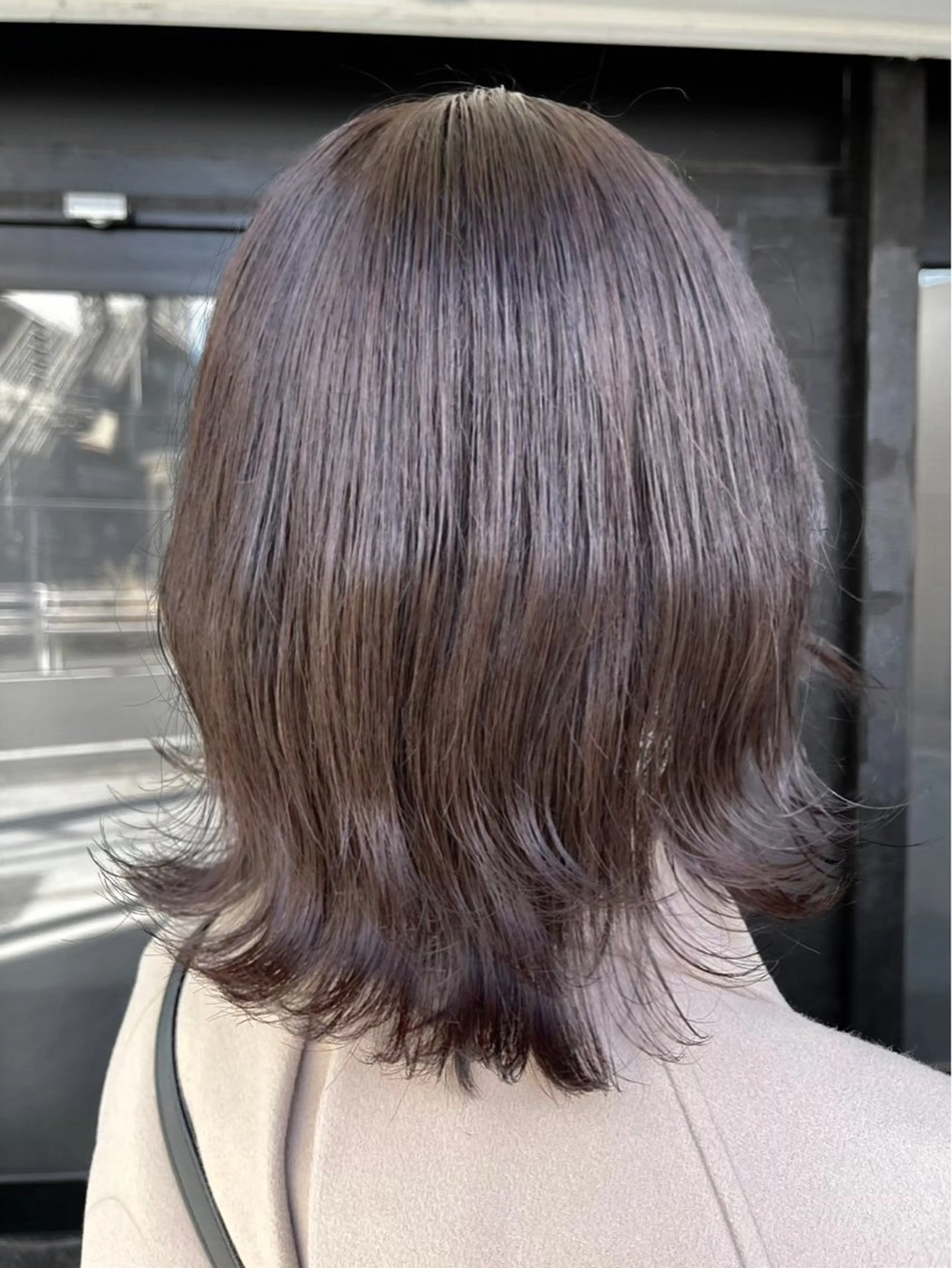 ミディアム カット ハイトーン/韓国風/ 艶髪/吉祥寺のヘアスタイル