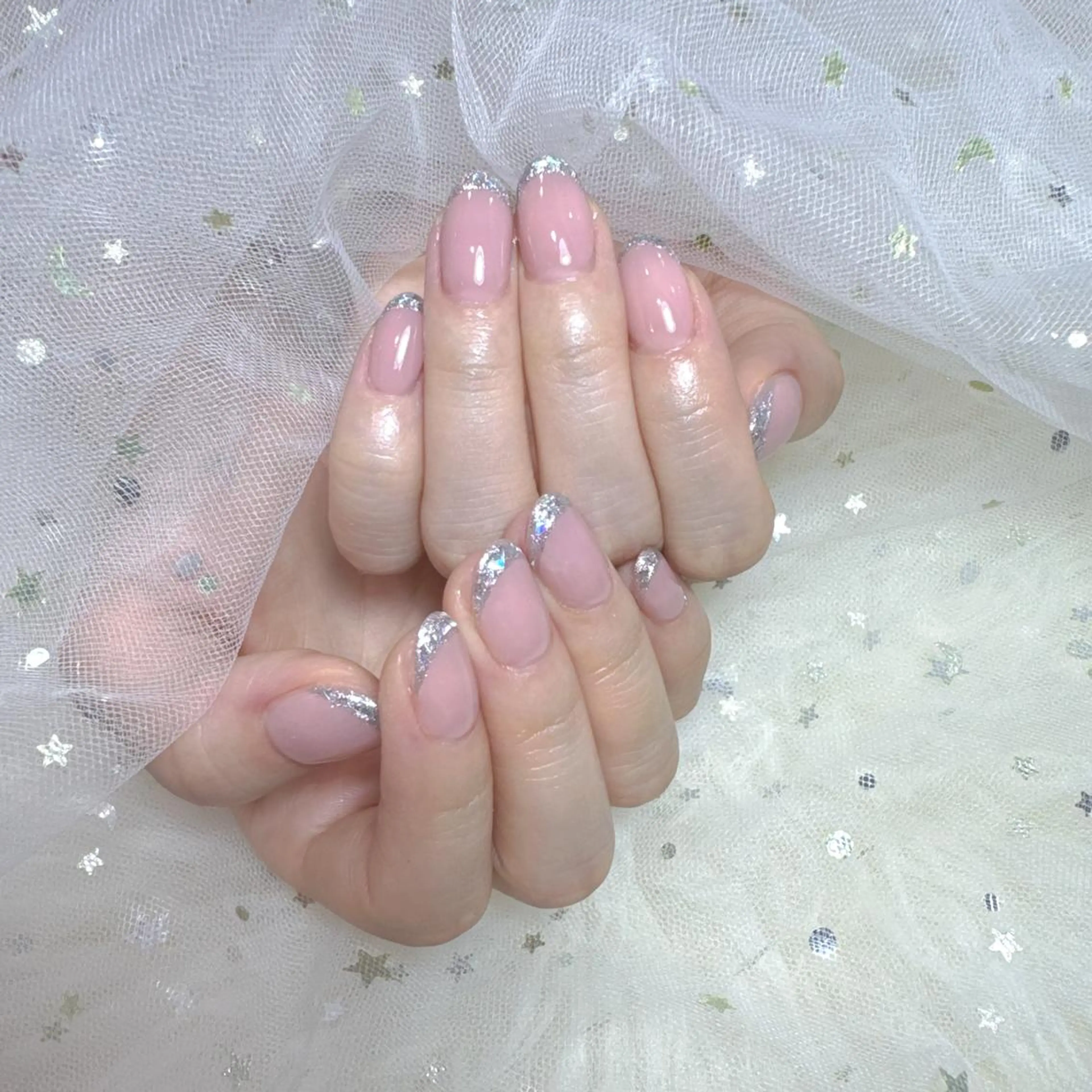 ネイル アートネイル フラッシュネイル フレンチネイル ジェルネイル ガラスフレンチ M2 BEAUTY サロンのネイルデザイン