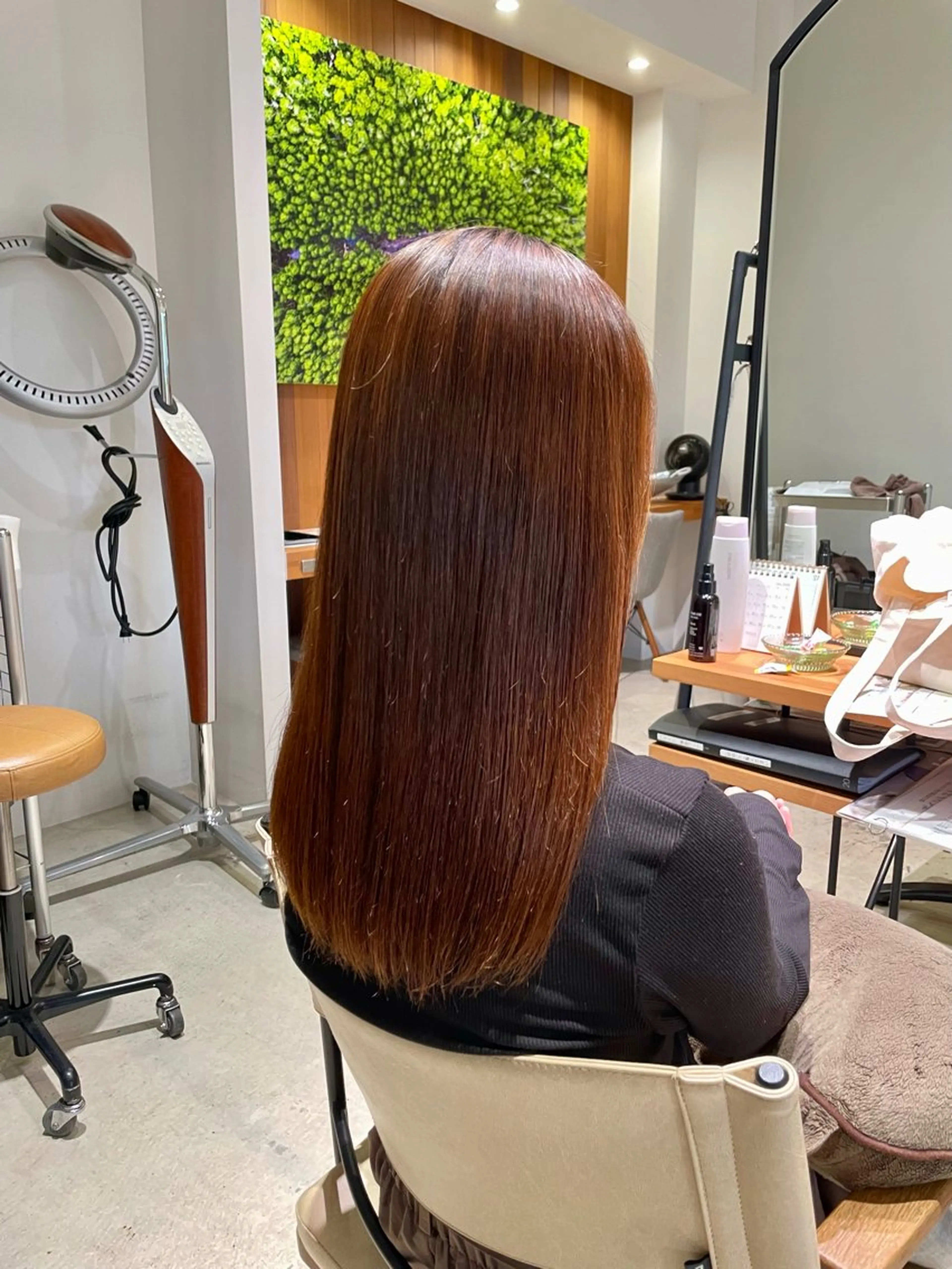 ロング カラー パライソ竜美丘店 中根 奈緒のヘアスタイル