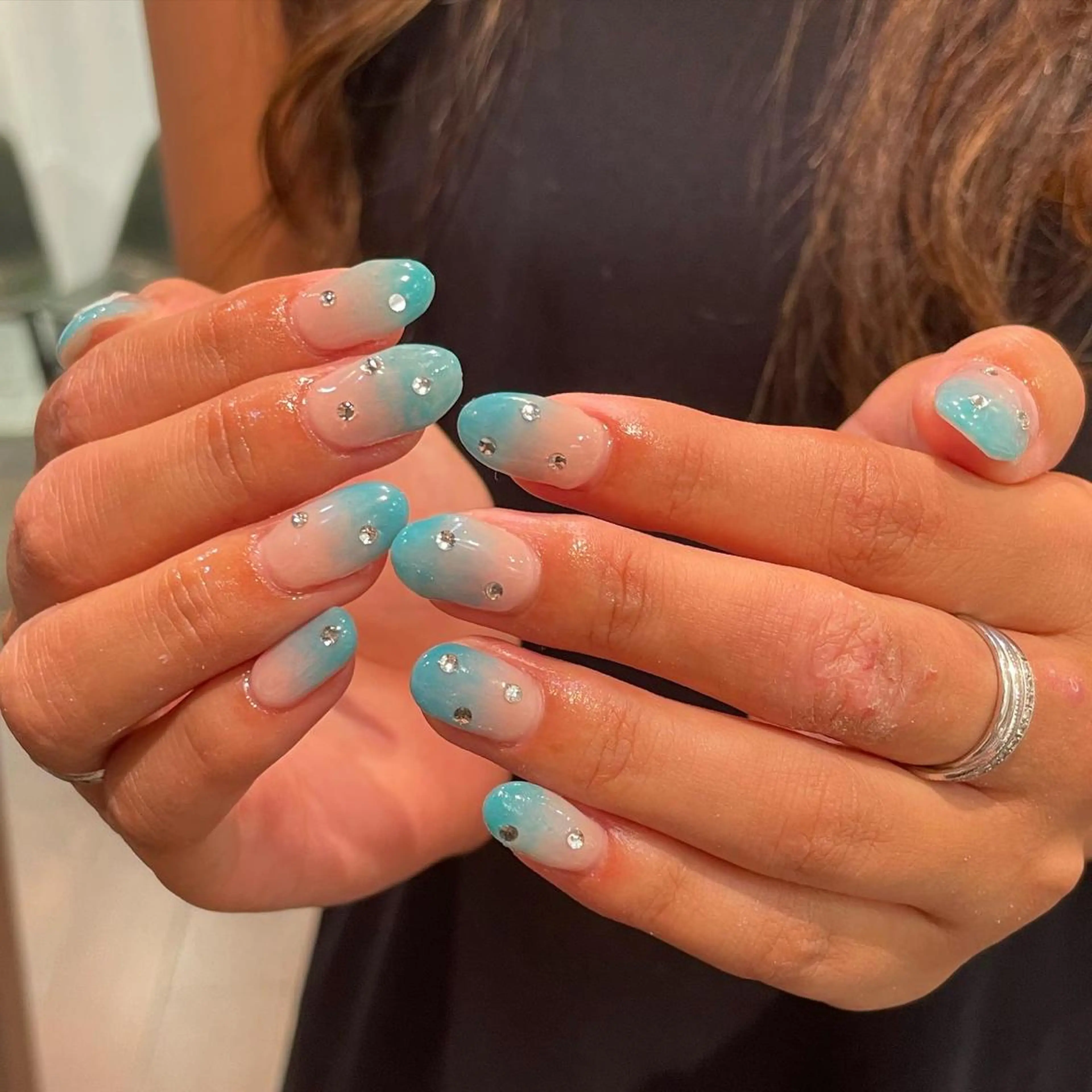 ネイル 個性派ネイル 🌼 ハルカ ♡の眉毛・アイブロウイメージ