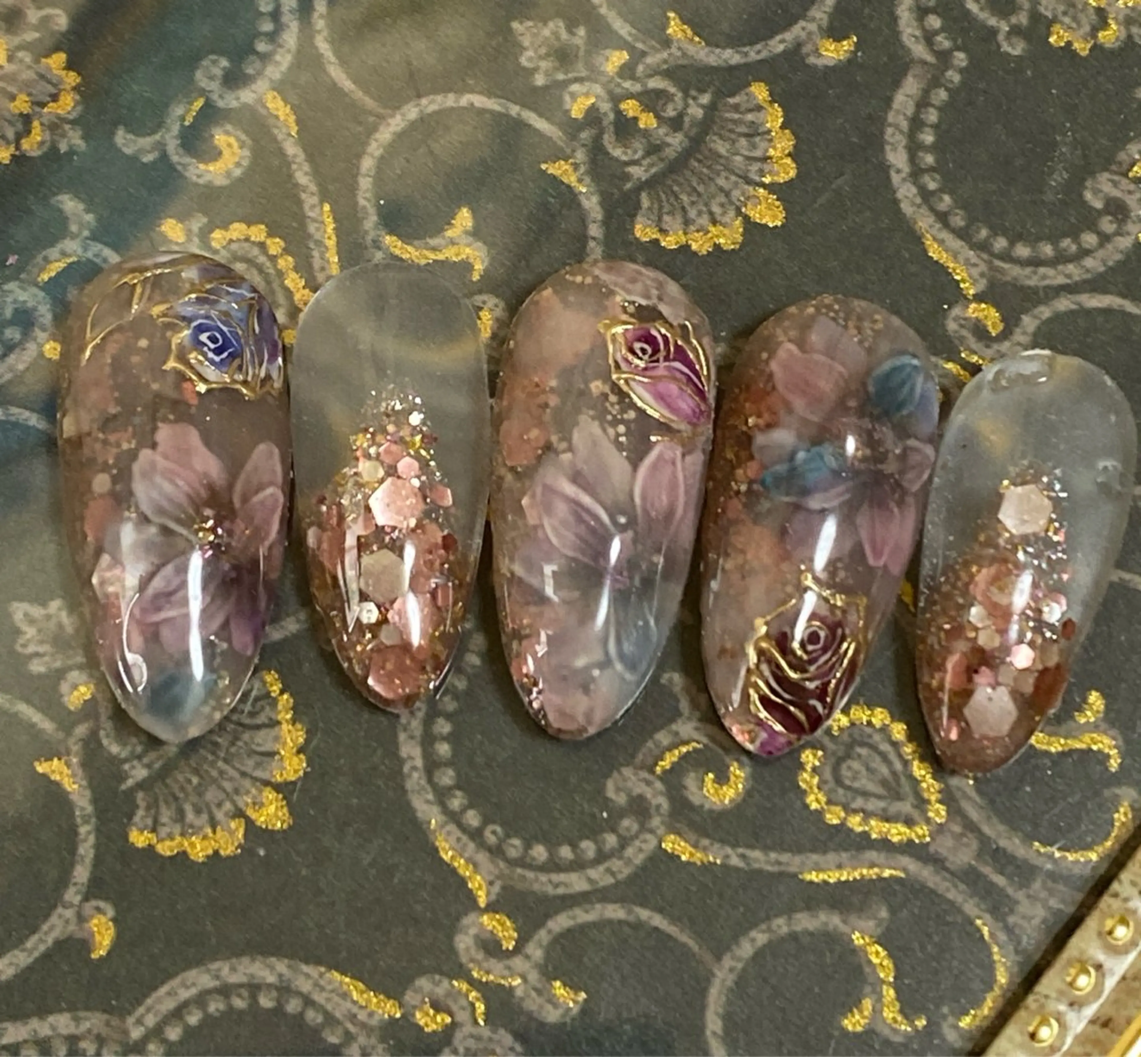 ネイル フラワーネイル 自宅ネイルサロン ♦️nuance♦️のネイルデザイン