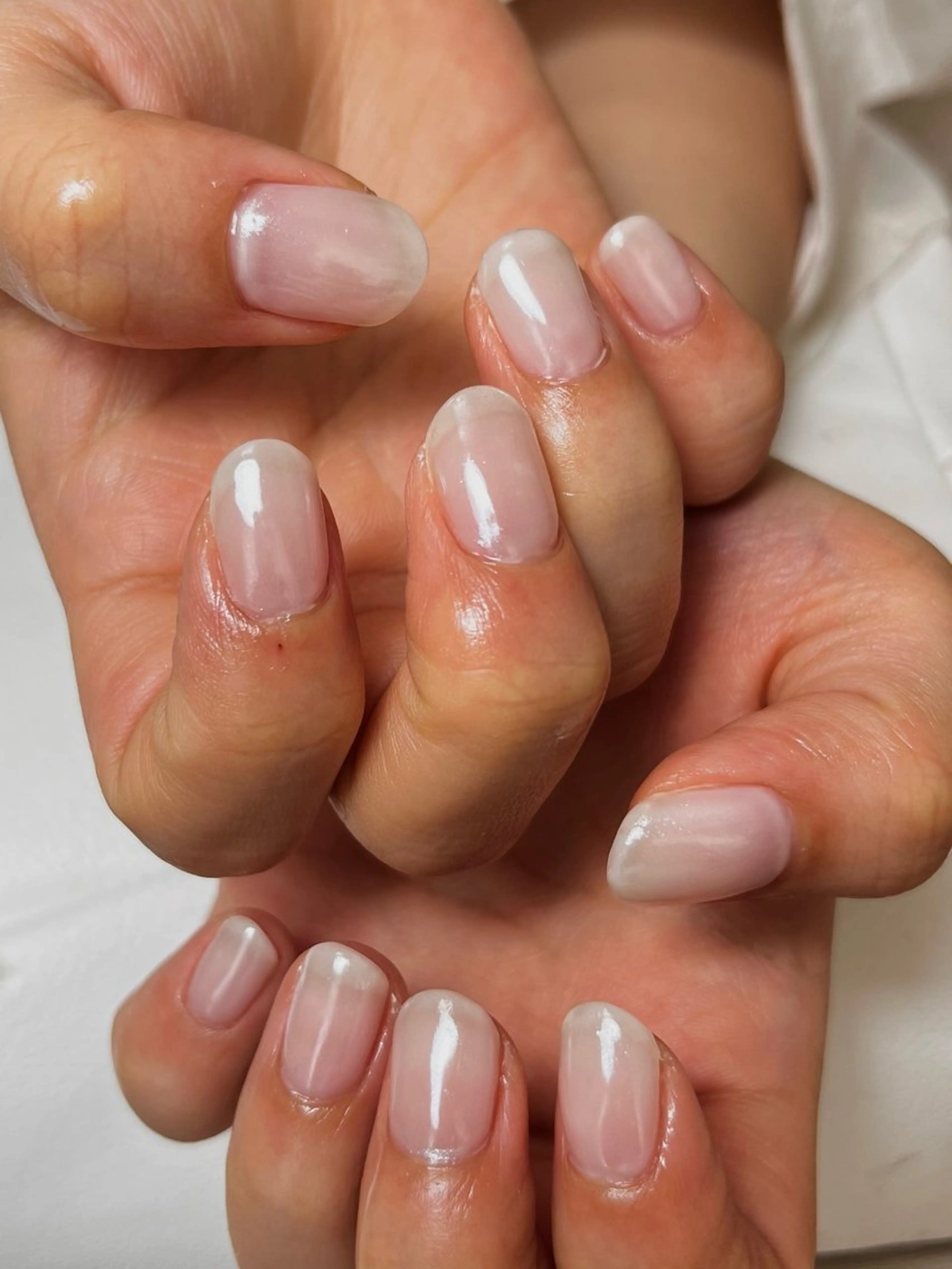 ネイル シンプルネイル ハンドネイル フットネイル ハンドケア gypsofia ジプソフィアのネイルデザイン