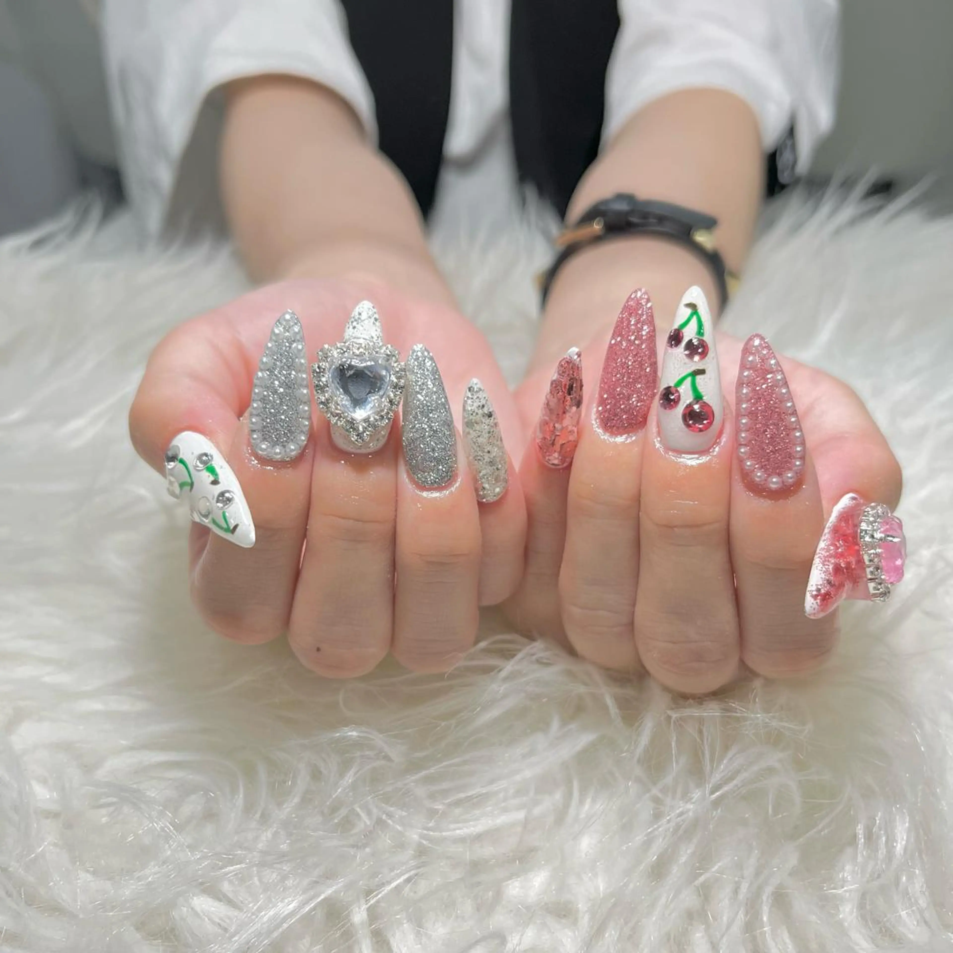 ネイル ハンドネイル Miki 本町駅｜💅‎🤍のネイルデザイン