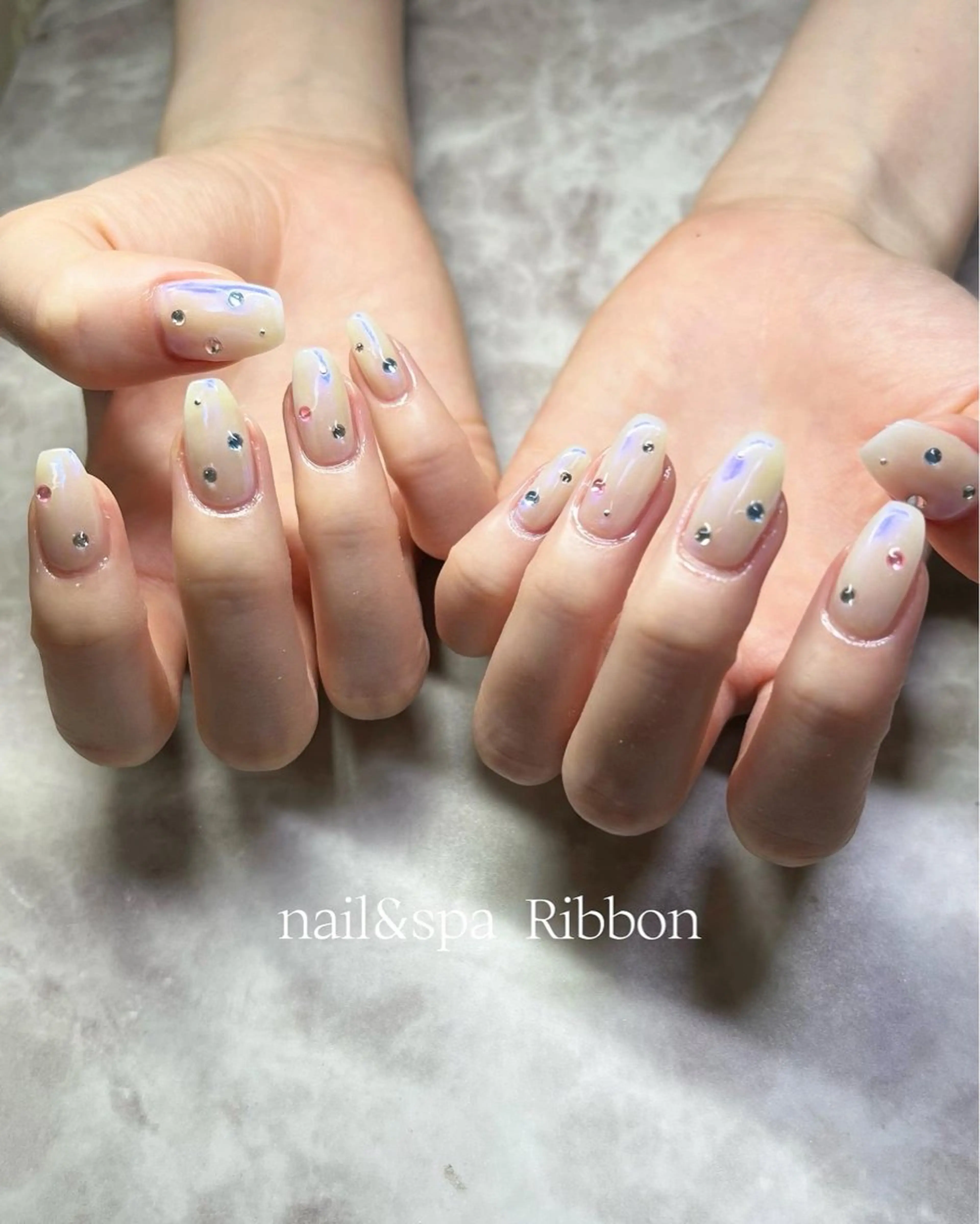 ネイル 東 真百のネイルデザイン