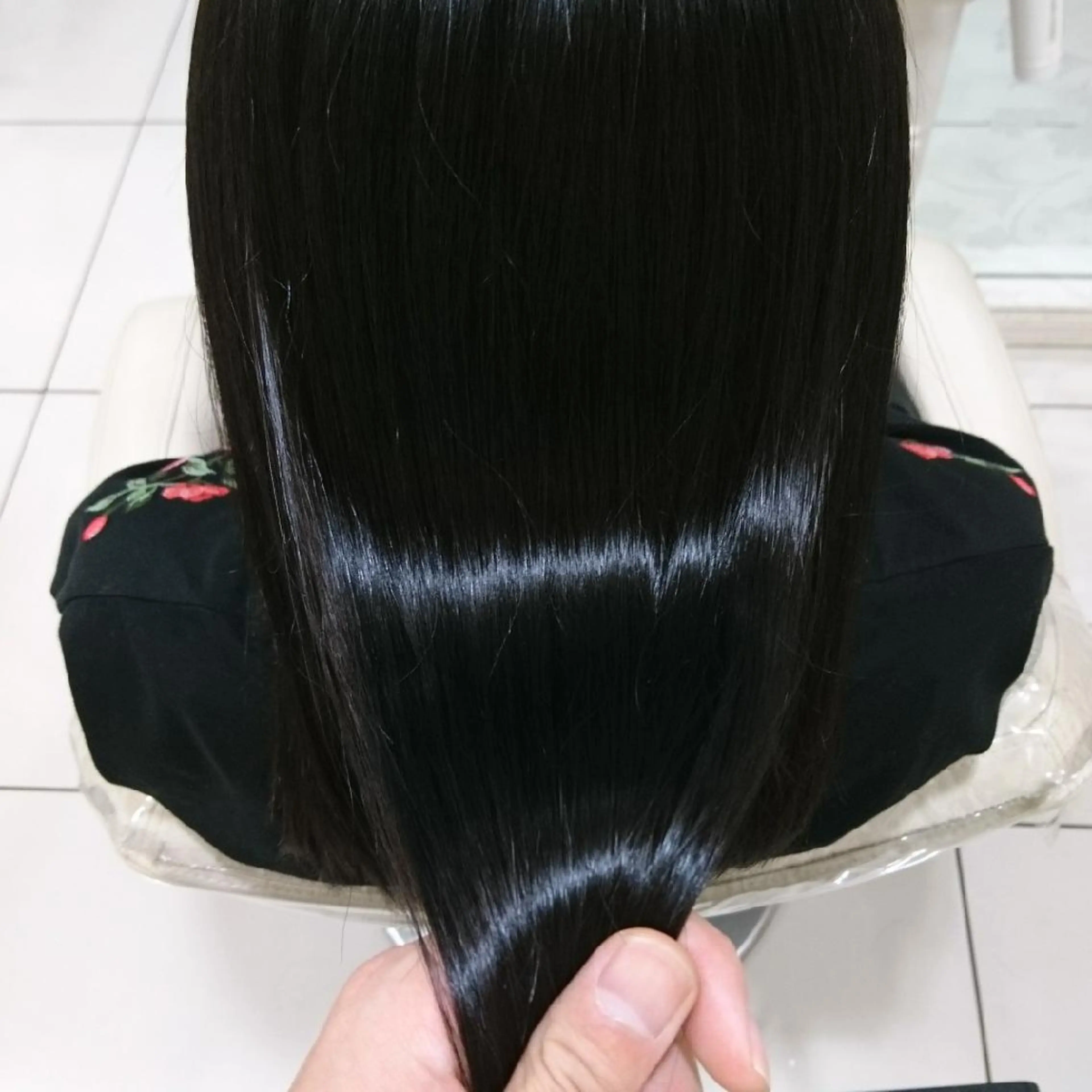 セミロング 縮毛矯正 高橋 佑のヘアスタイル