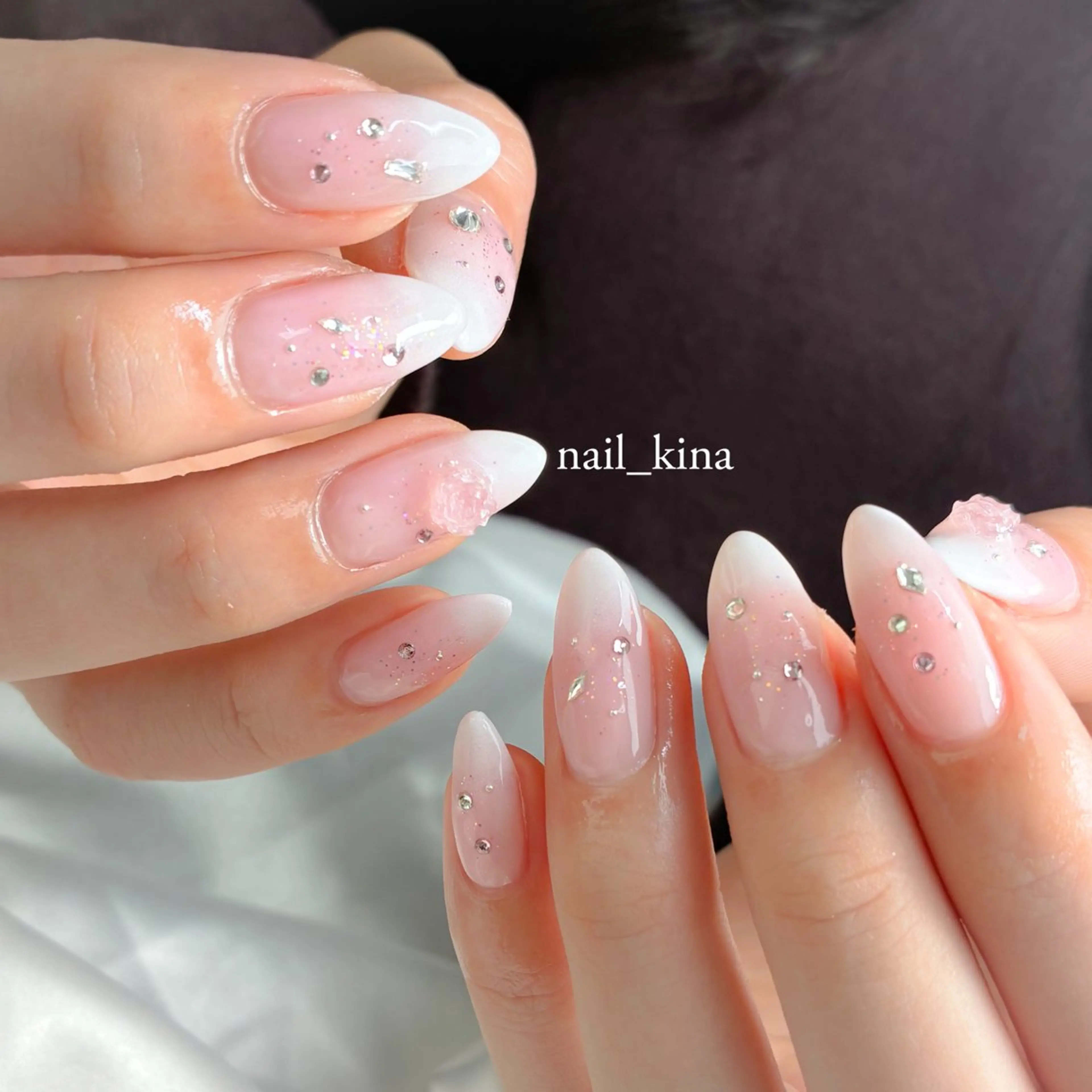 ネイル アートネイル ジェルネイル マグネットネイル パラジェル ピンク ハンドネイル nail_ kinaのネイルデザイン