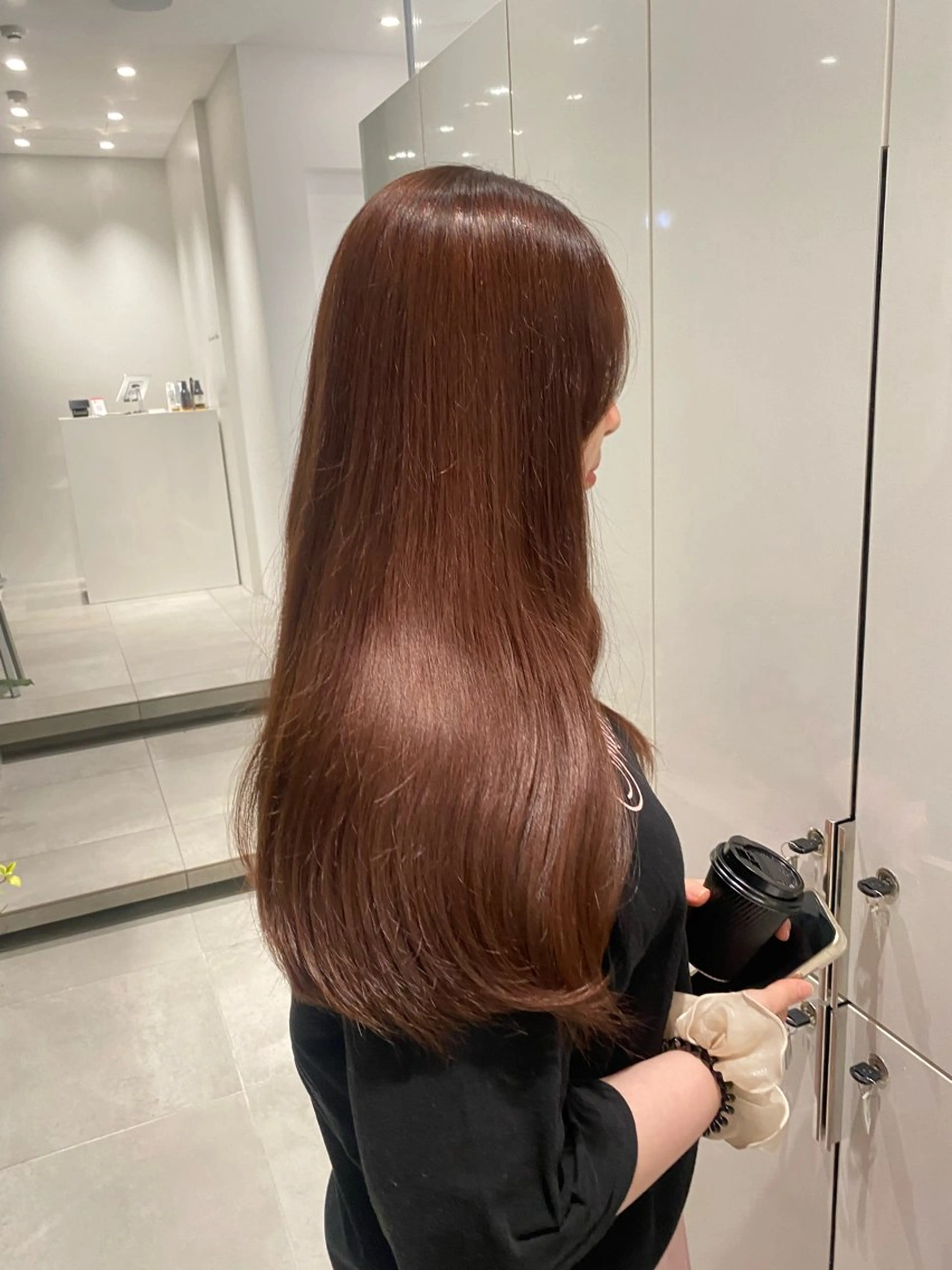 ロング カラー トリートメント ひかり／ベージュ ／似合わせカットのヘアスタイル