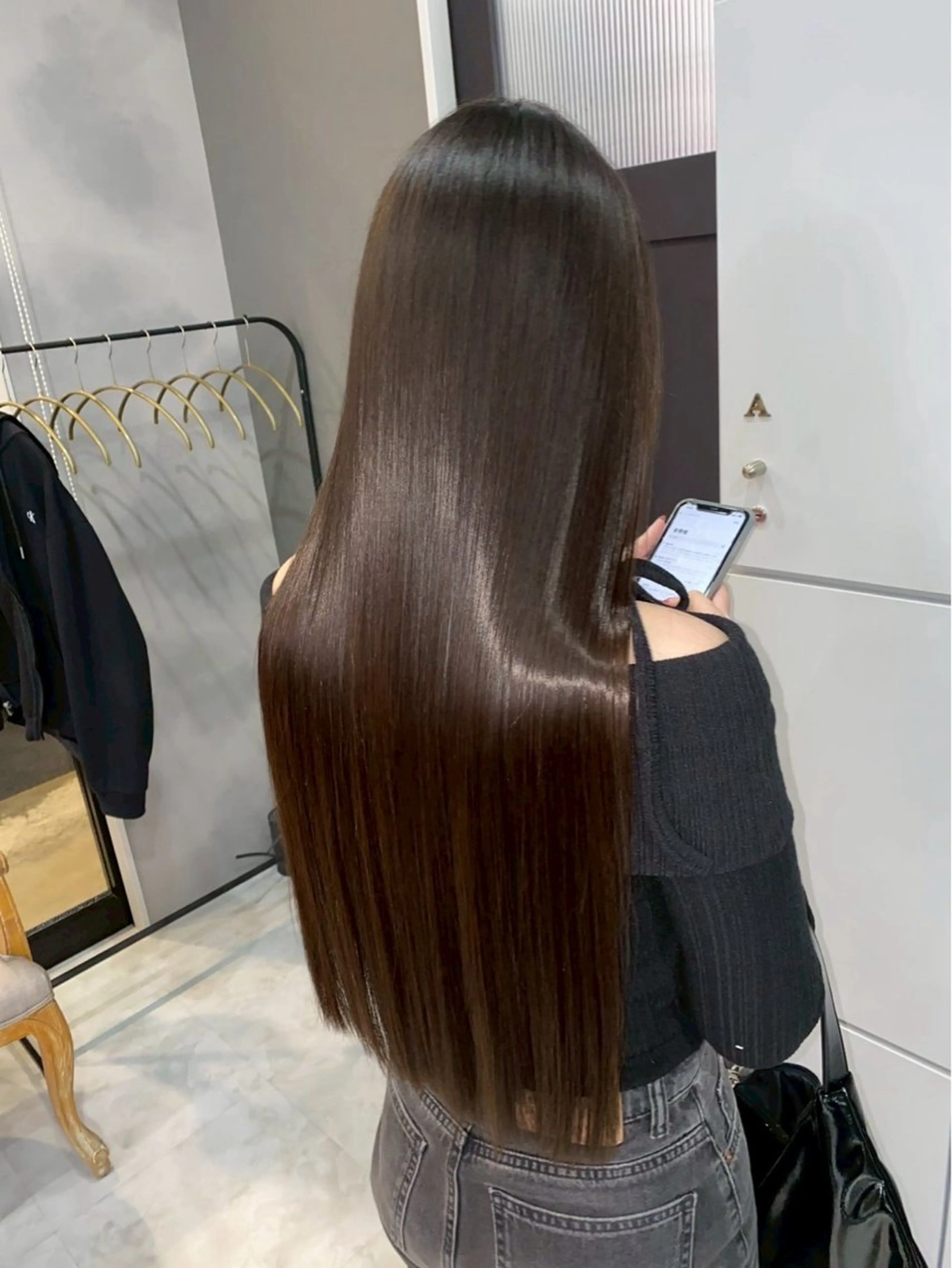 縮毛矯正　モデルメニューの写真