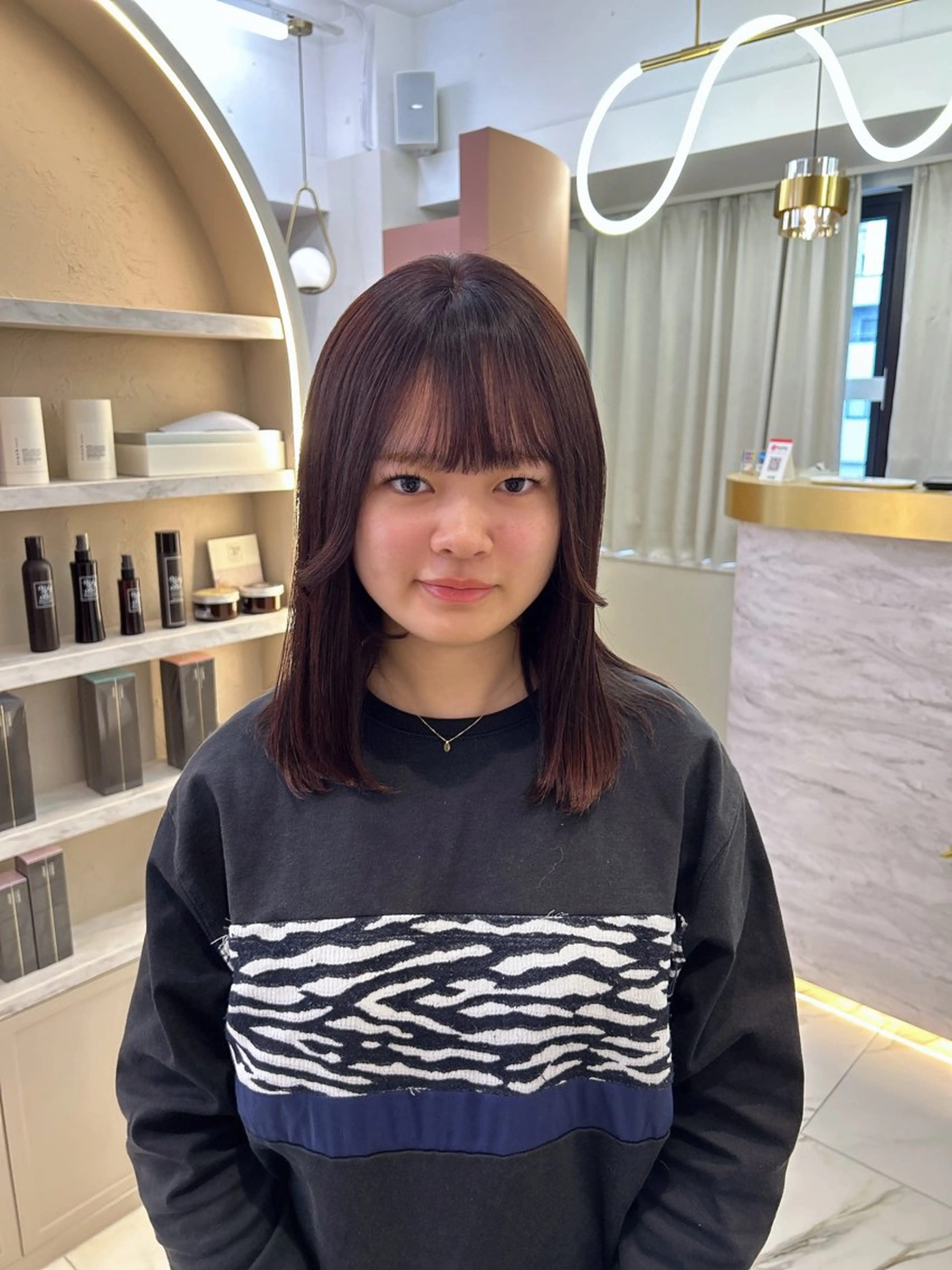 セミロング カット ヘアカラー トリートメント 佐合 梨花 / ｅａｕ〈オー〉のヘアスタイル