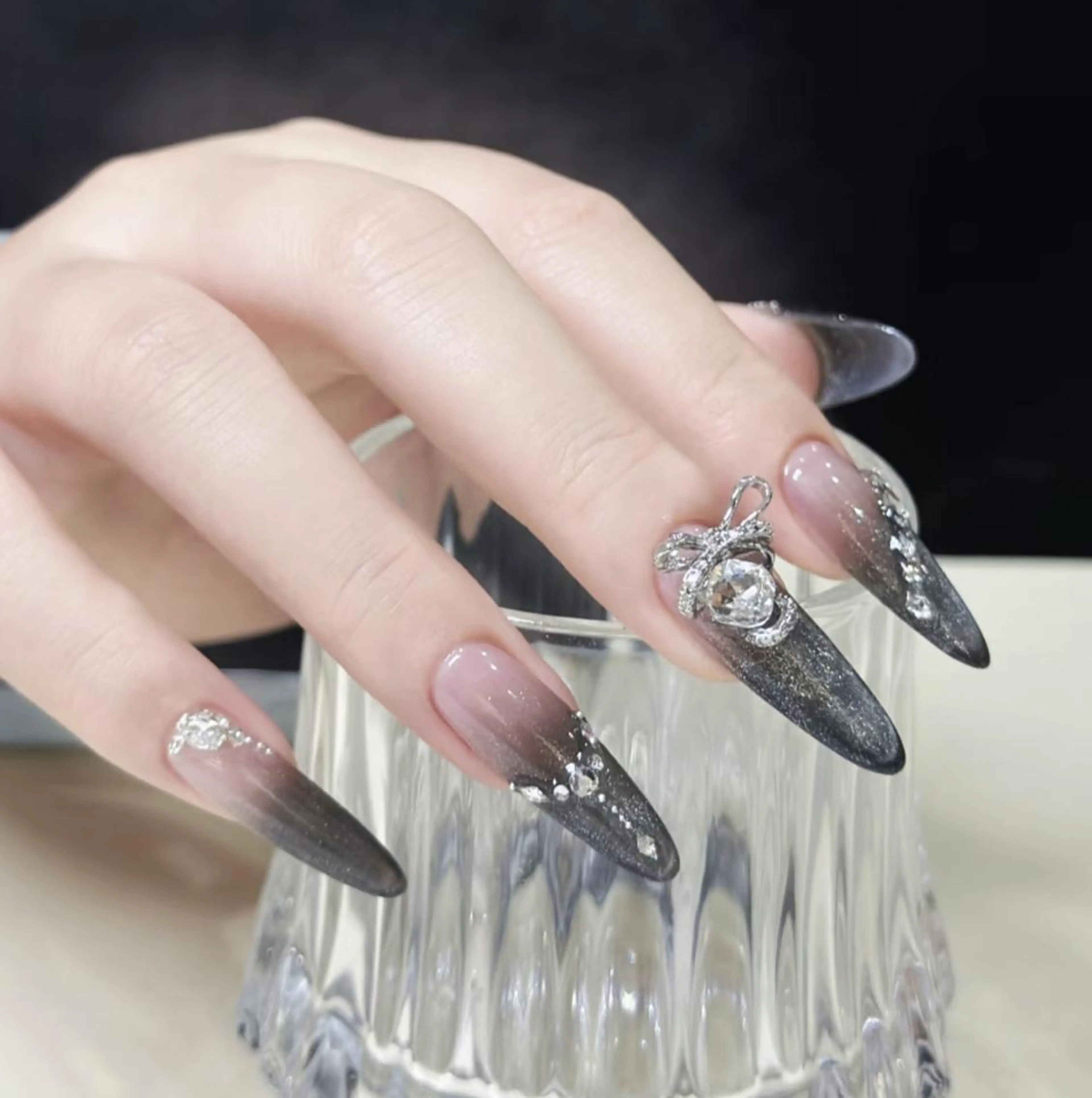 ネイル ハンドネイル Pure&Rich Nailのネイルデザイン