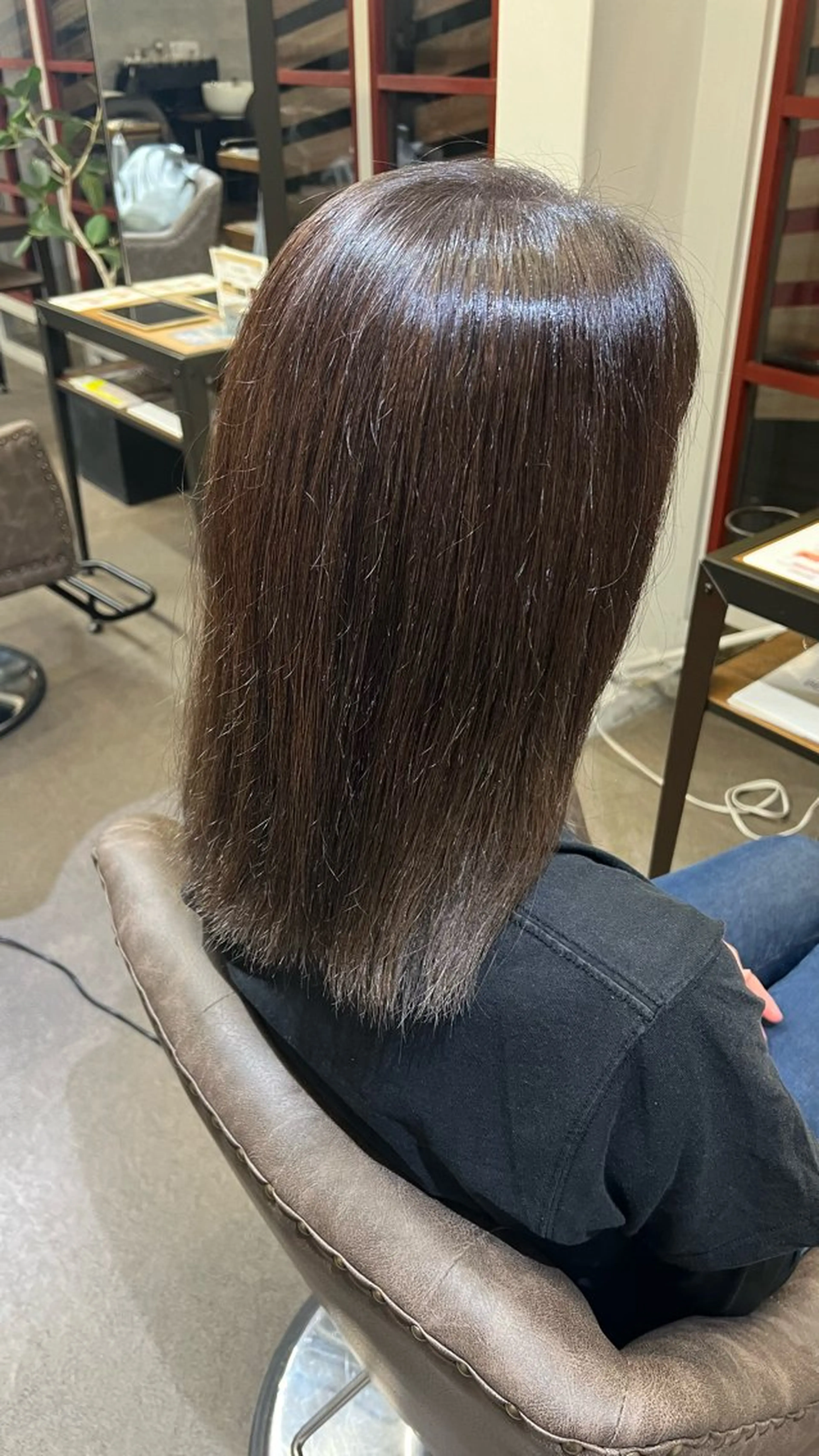 ミディアム カラー アッシュ ブラウンカラー オレンジ Rico /透明感カラー💎のヘアスタイル