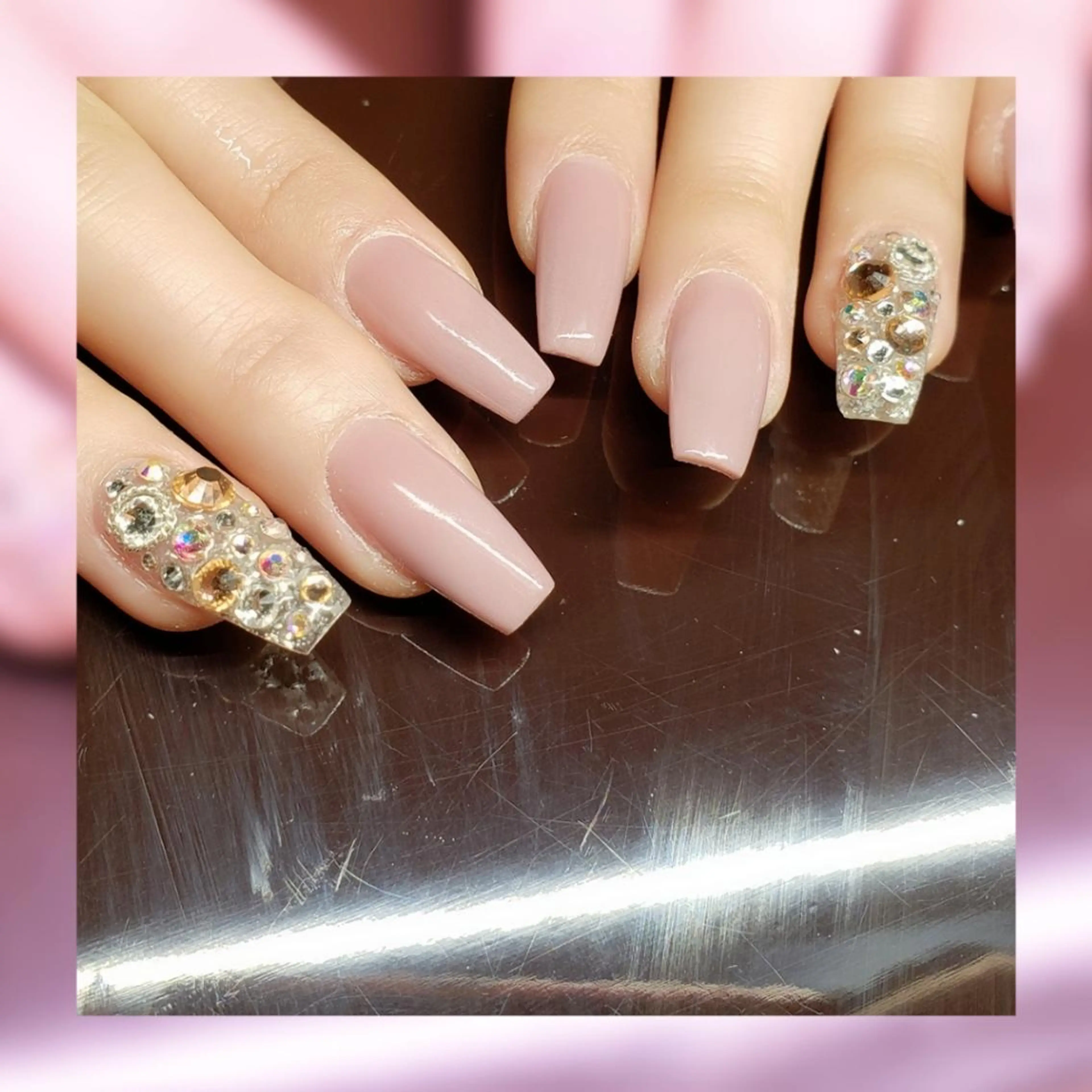 セミロング ネイル ハンドネイル クロキ 。のネイルデザイン