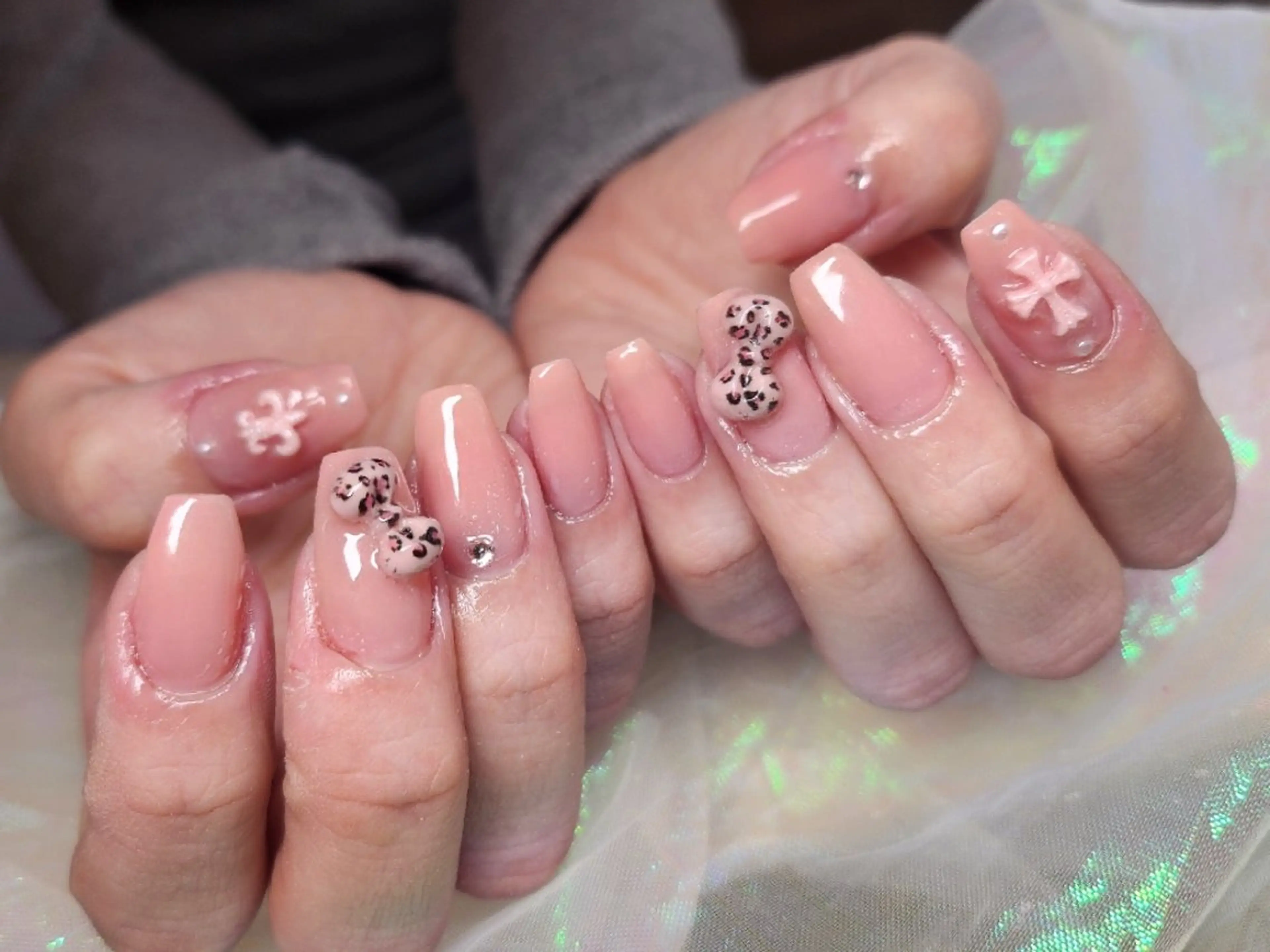 ネイル ハンドネイル 💜bora .のネイルデザイン