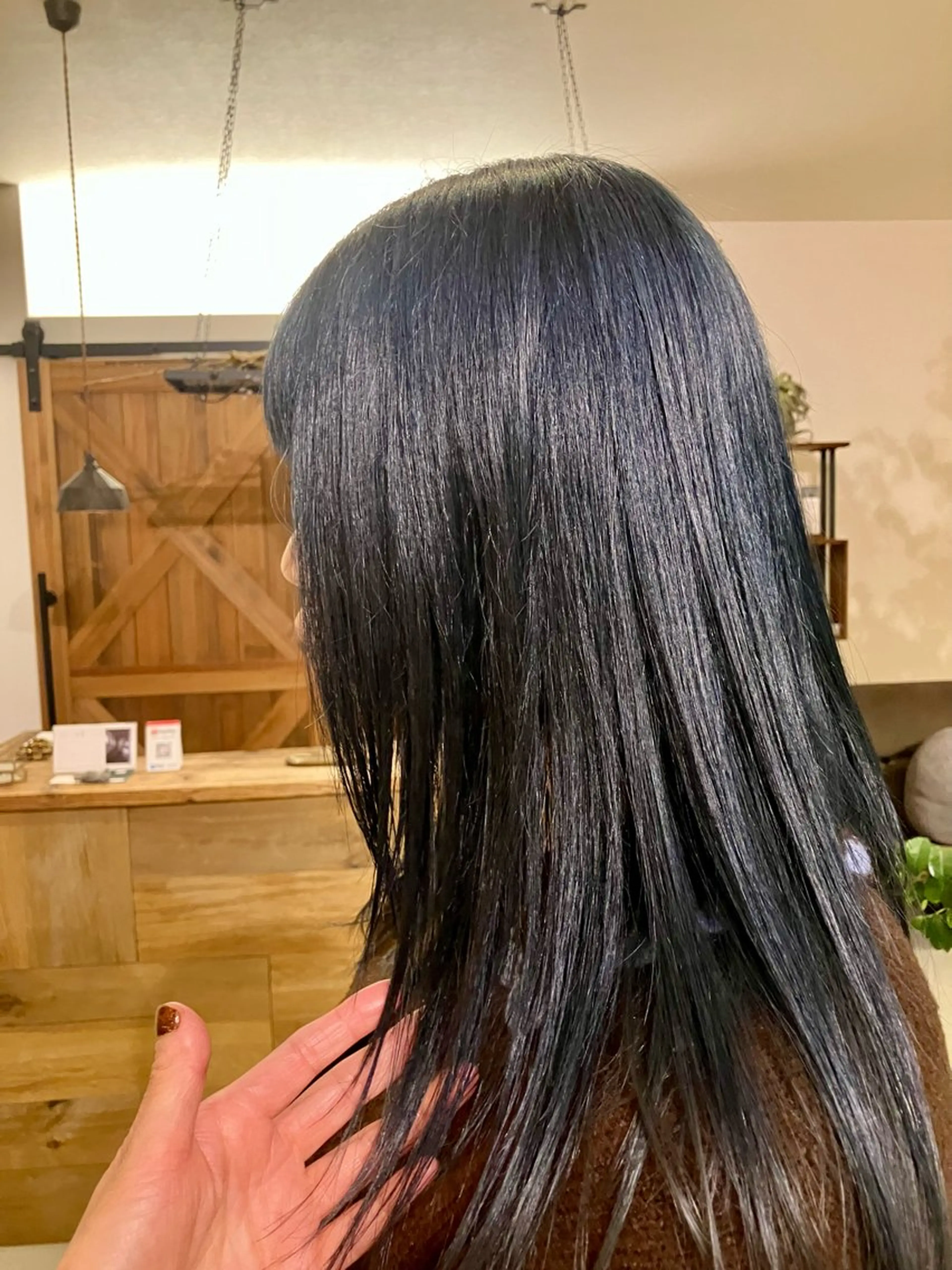 ロング 清水 美香のヘアスタイル