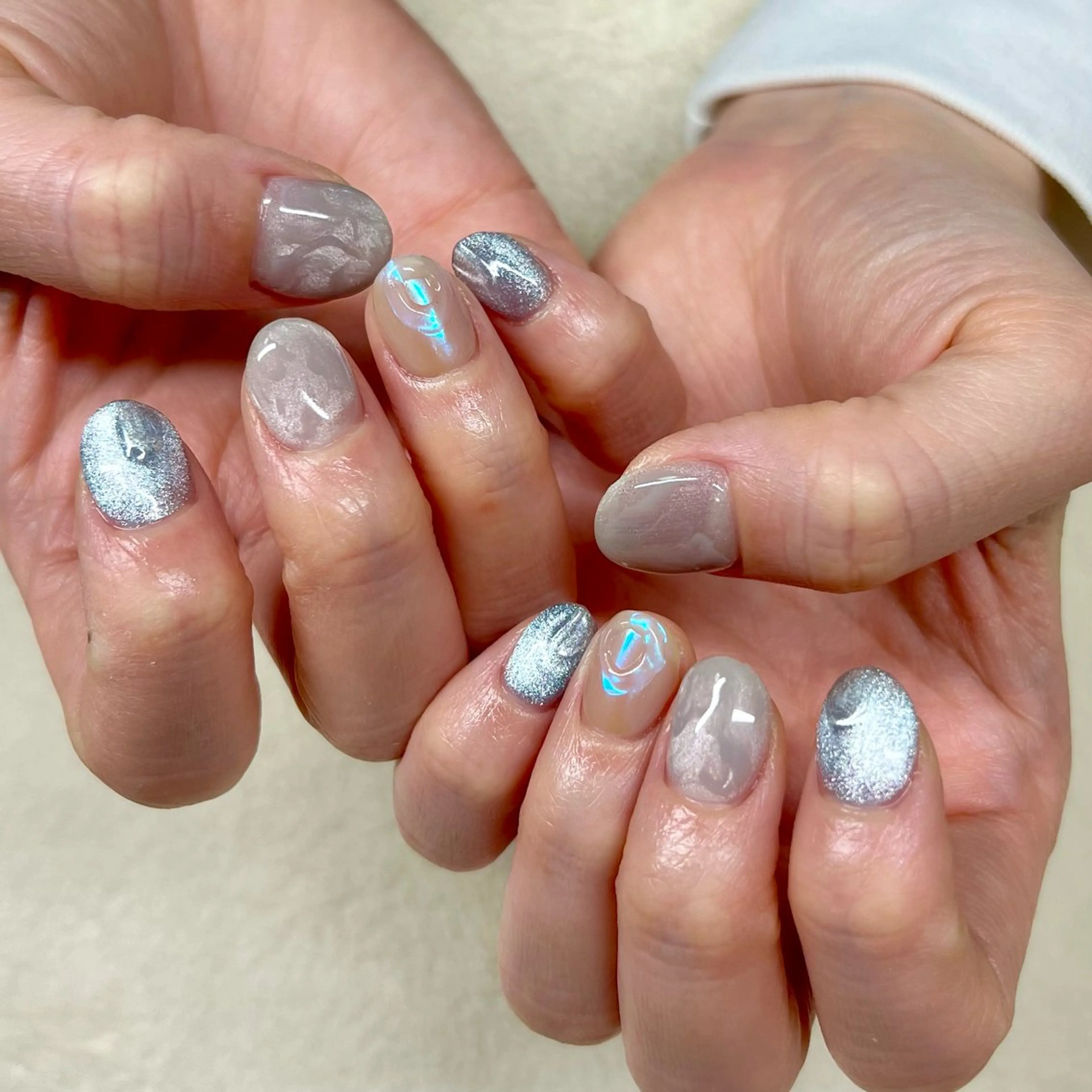 ネイル 鈴木 彩加のマツエク・マツパデザイン