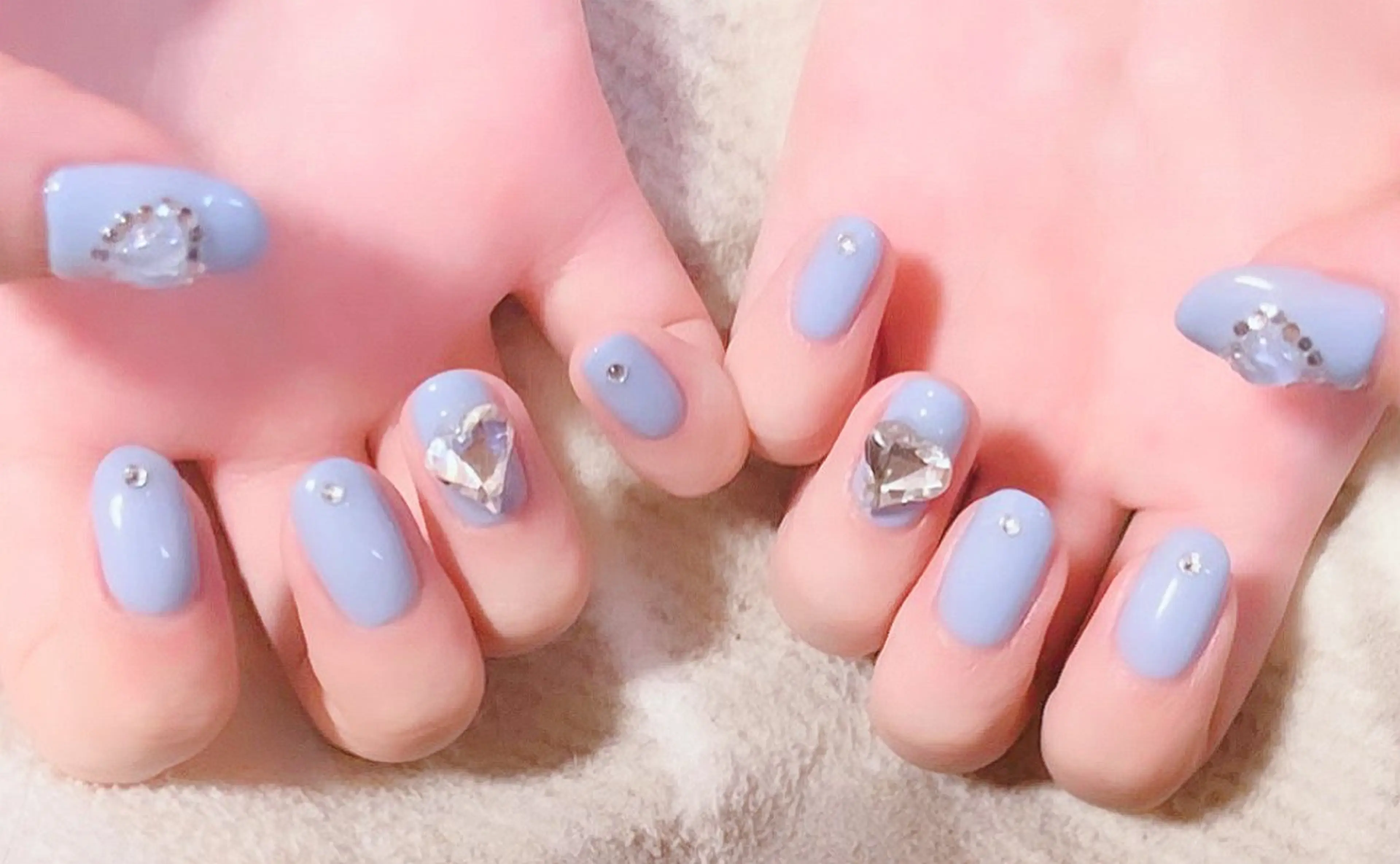 ネイル Atelier Peniculusのネイルデザイン