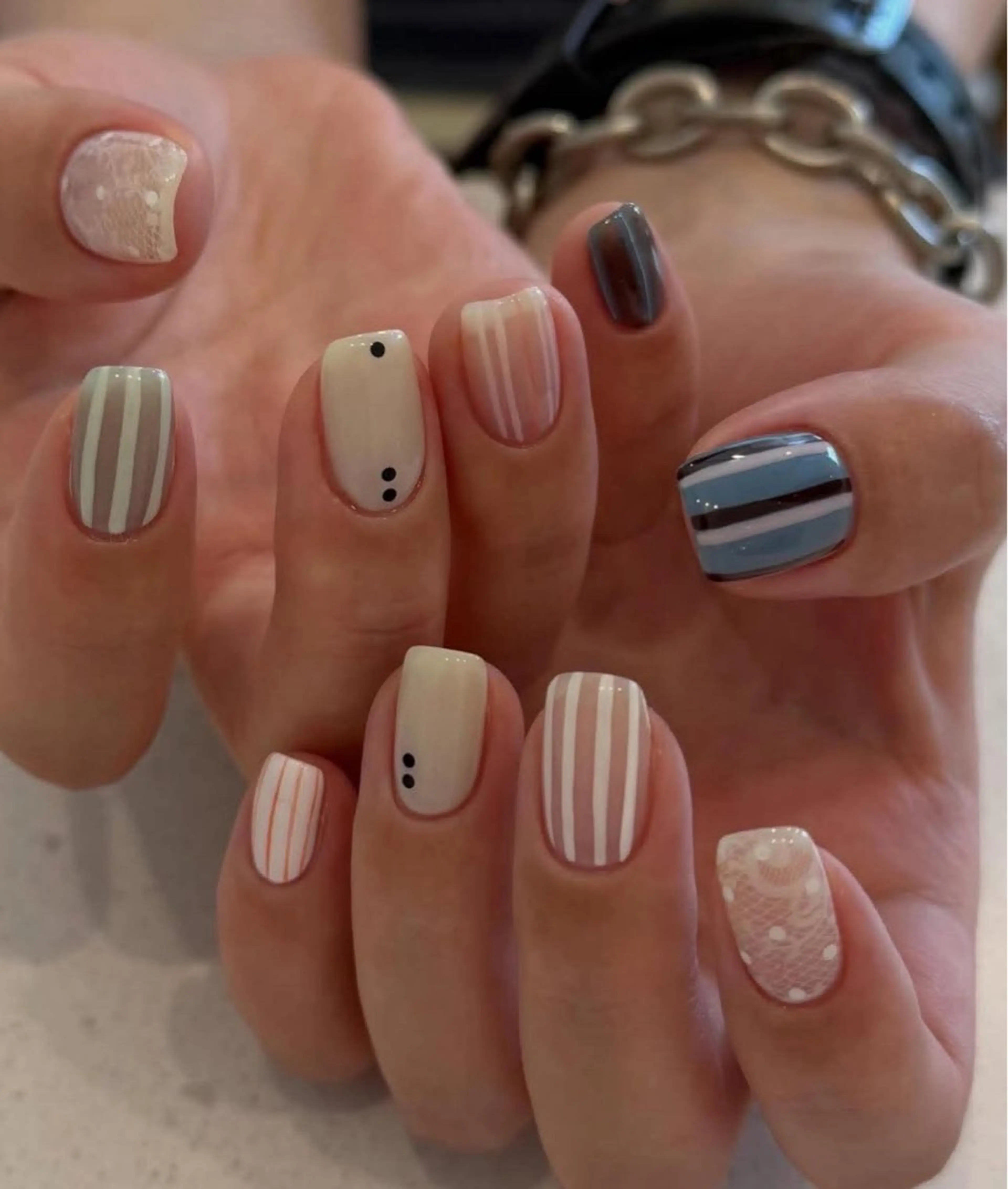 ネイル アートネイル フレンチネイル ジェルネイル 持ち込み ニュアンスネイル ハンドネイル ANA.CHUO 本川越店舗のネイルデザイン