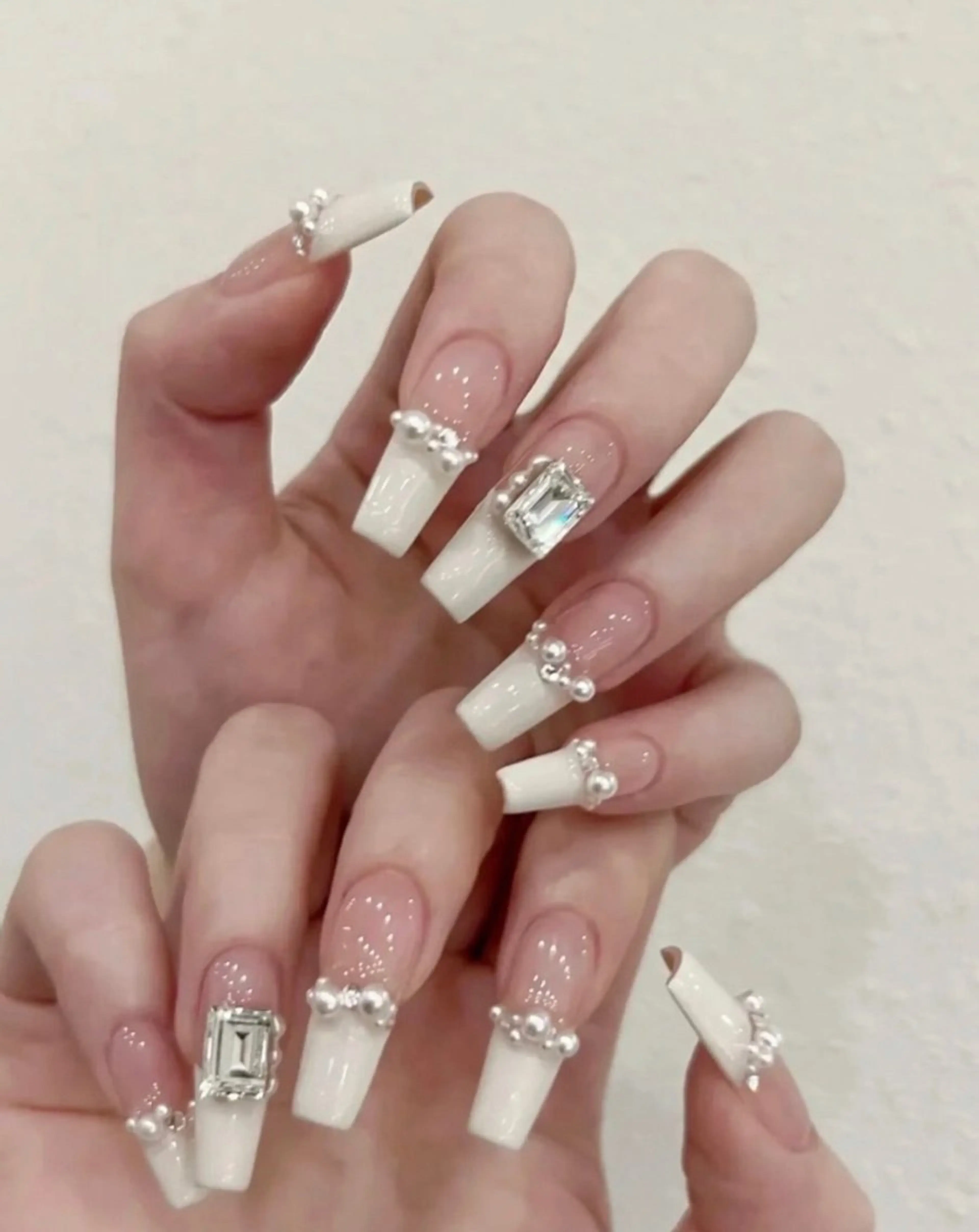 ネイル LR.ONE ヨウのネイルデザイン