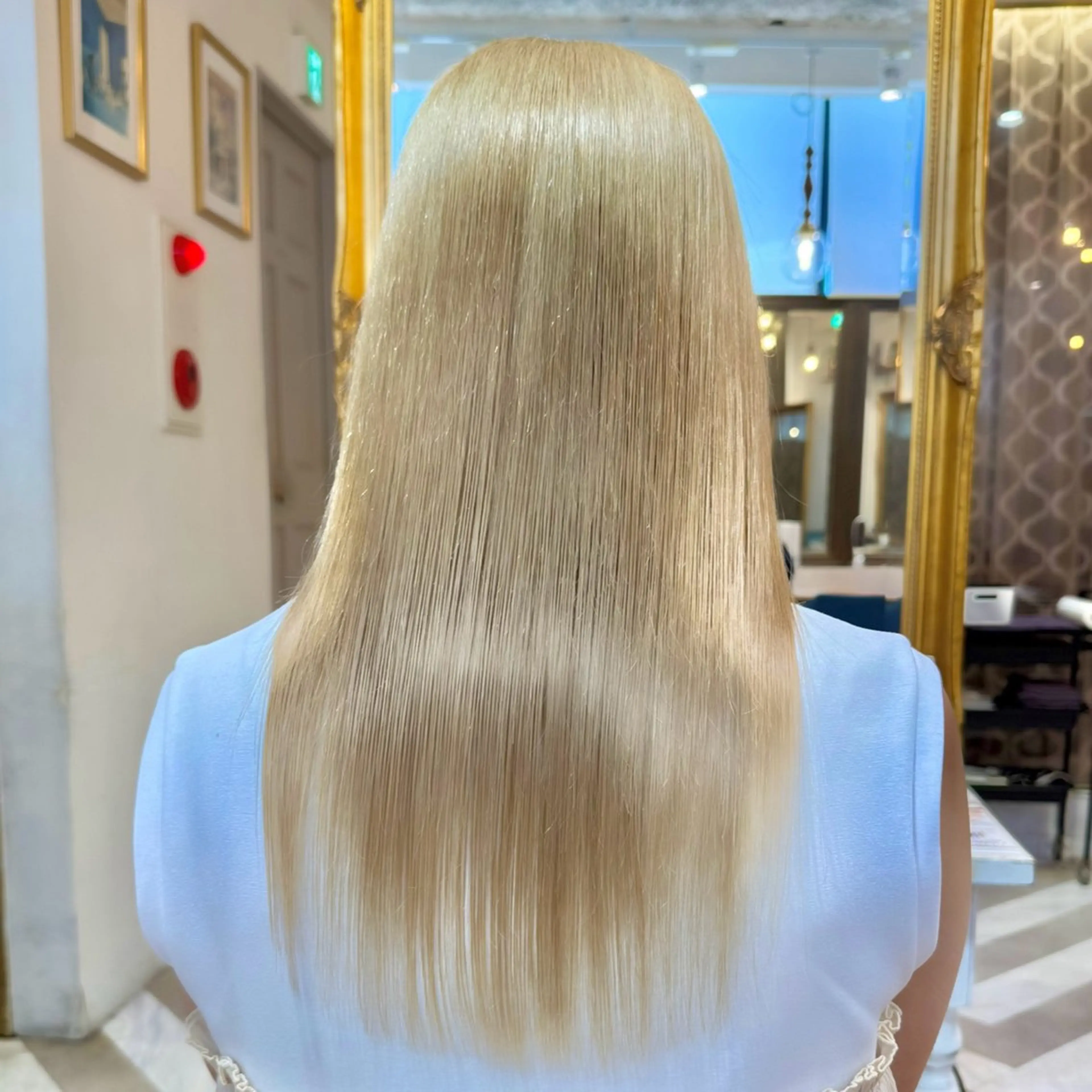 🍎驚き12000円引き🍎髪質改善ブリーチケア縮毛矯正＋カラー＋カット無料＋超音波トリートメント🍎の写真