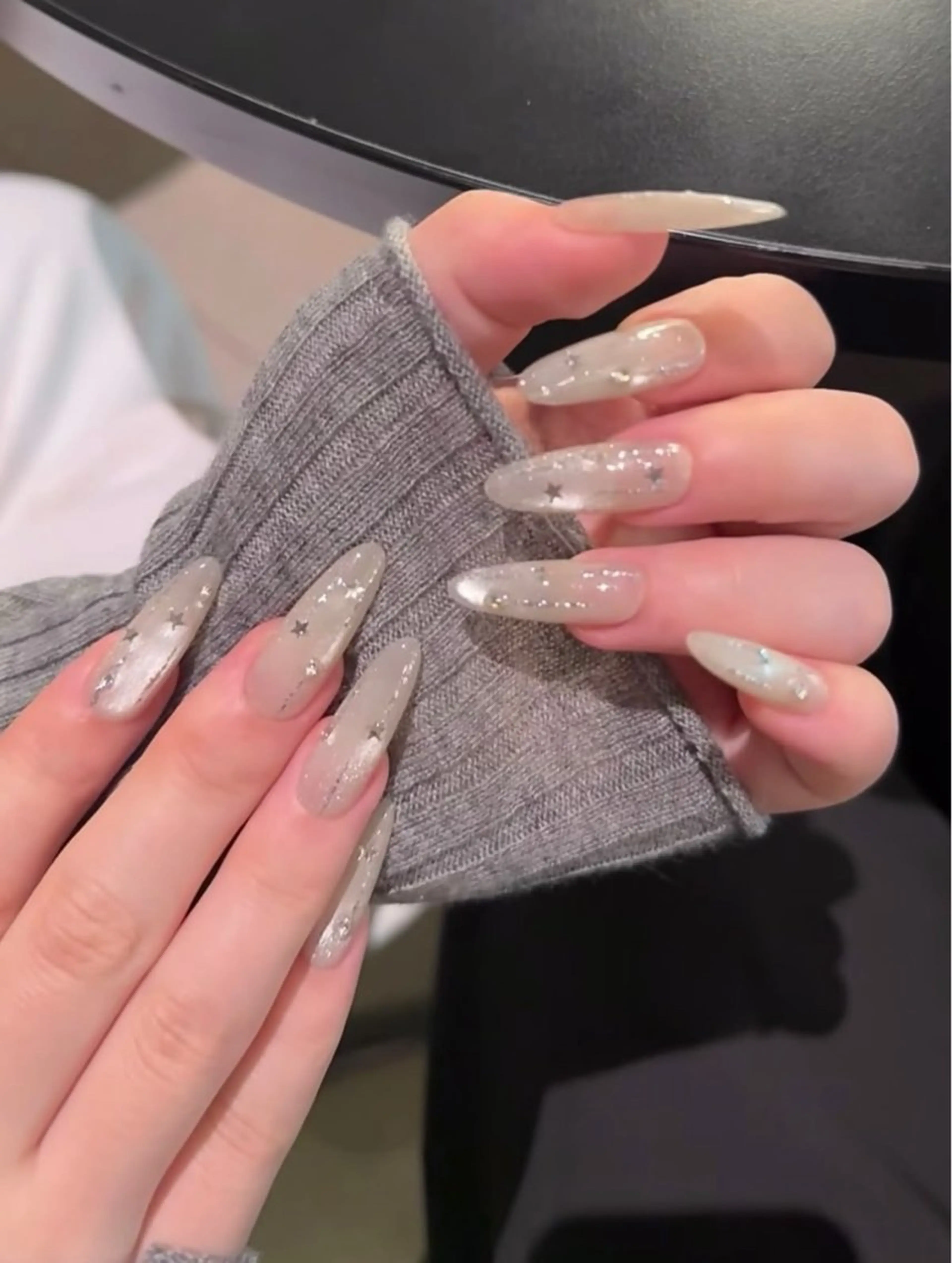 カラー グラデーションカラー ピンクカラー ハンドネイル AIN Nailのネイルデザイン