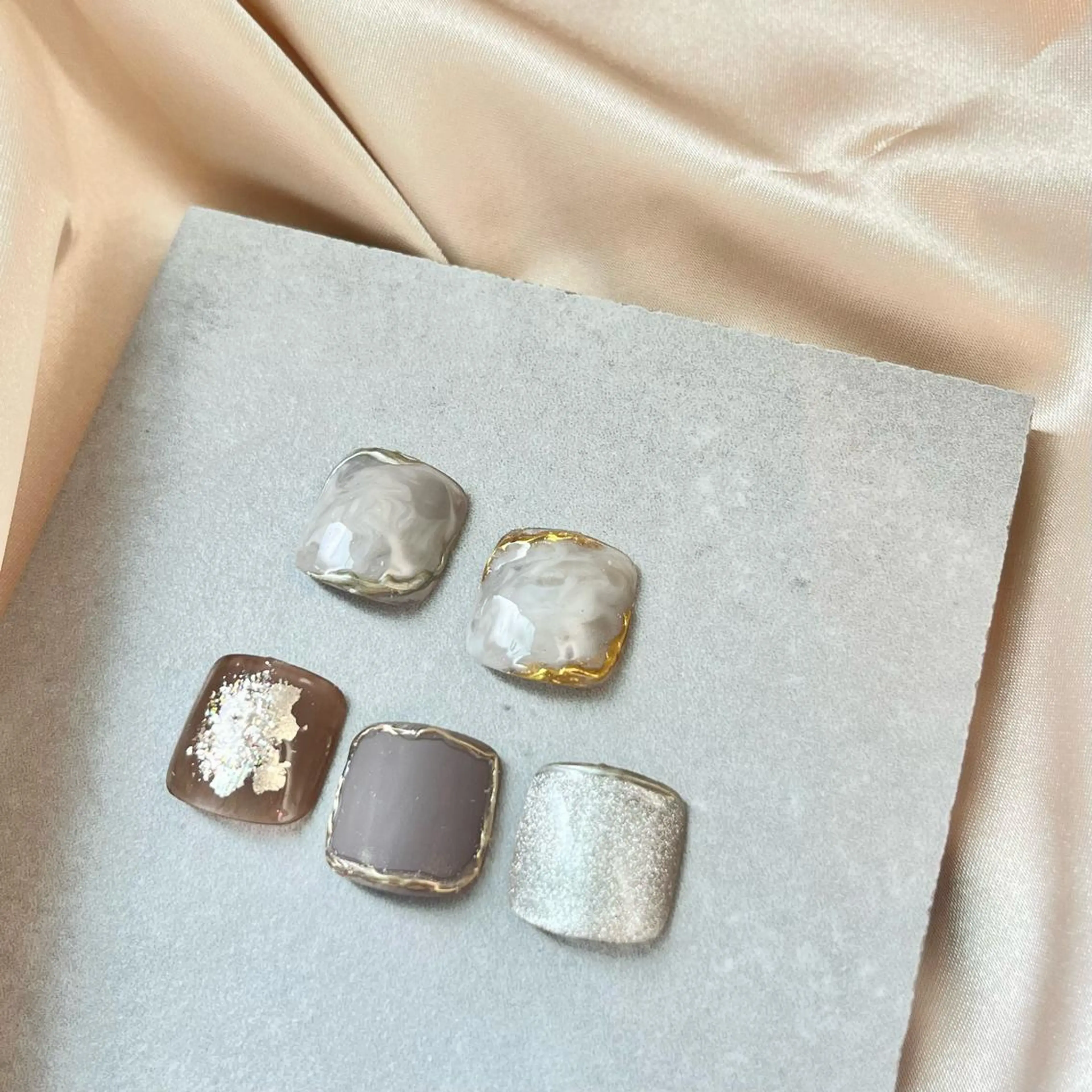 ネイル フットネイル Ray. Maayaのネイルデザイン