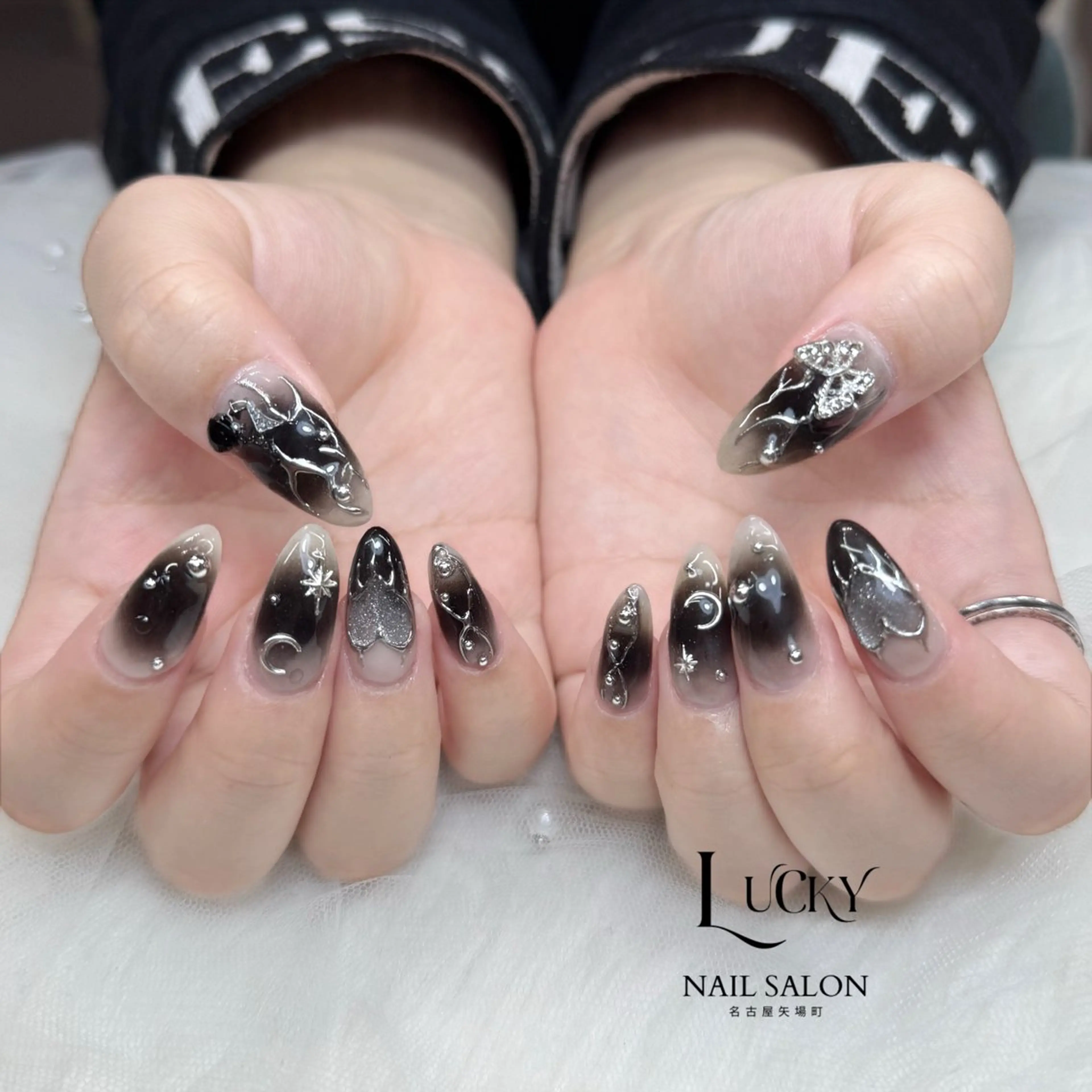 ネイル アートネイル ジェルネイル ロングネイル 持ち込み シンプルネイル ハンドネイル Lucky Nail Salonのネイルデザイン