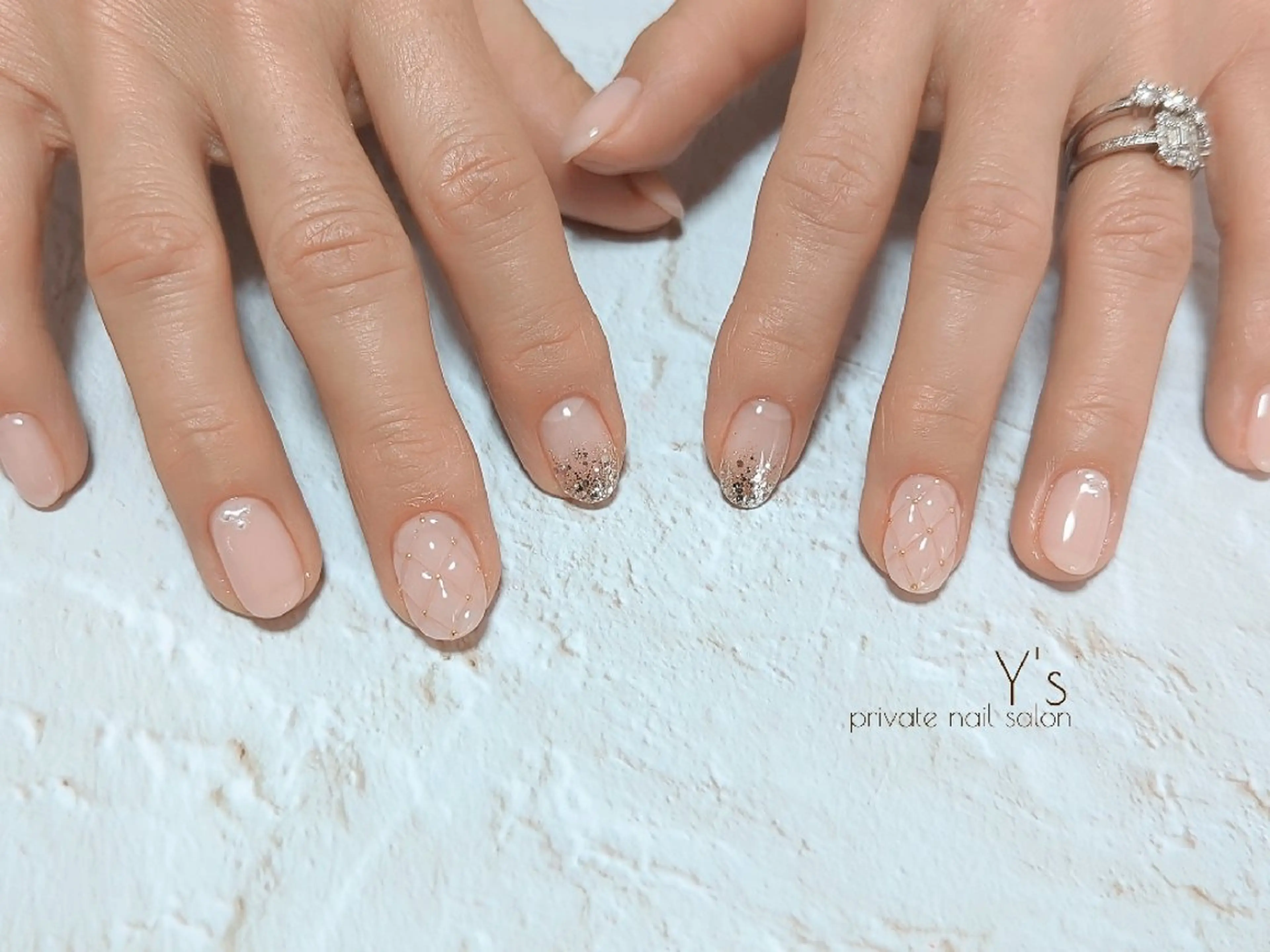 ネイル YUMI NAGAI  のネイルデザイン